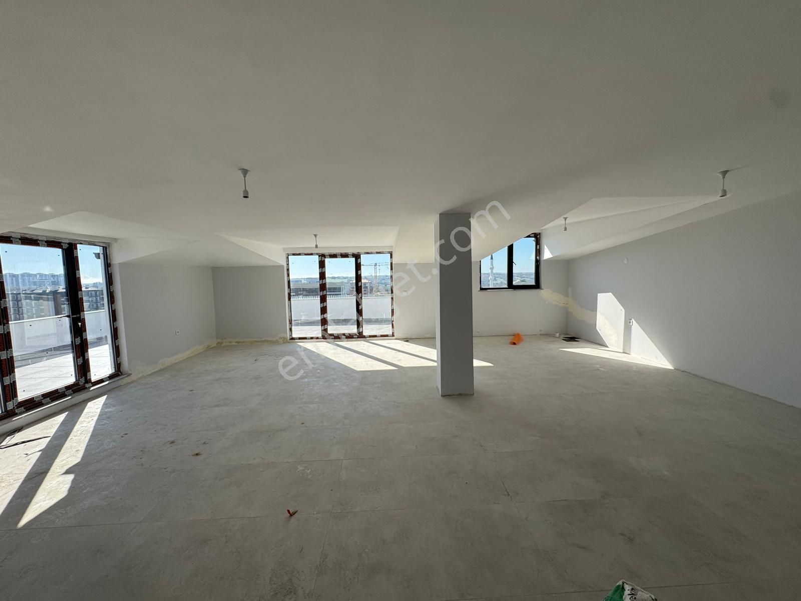 Merpa İnş.'tan Çerkezköy Tepe'de Cadde Üzeri Kiralık İş Merkezi - Görsel 33