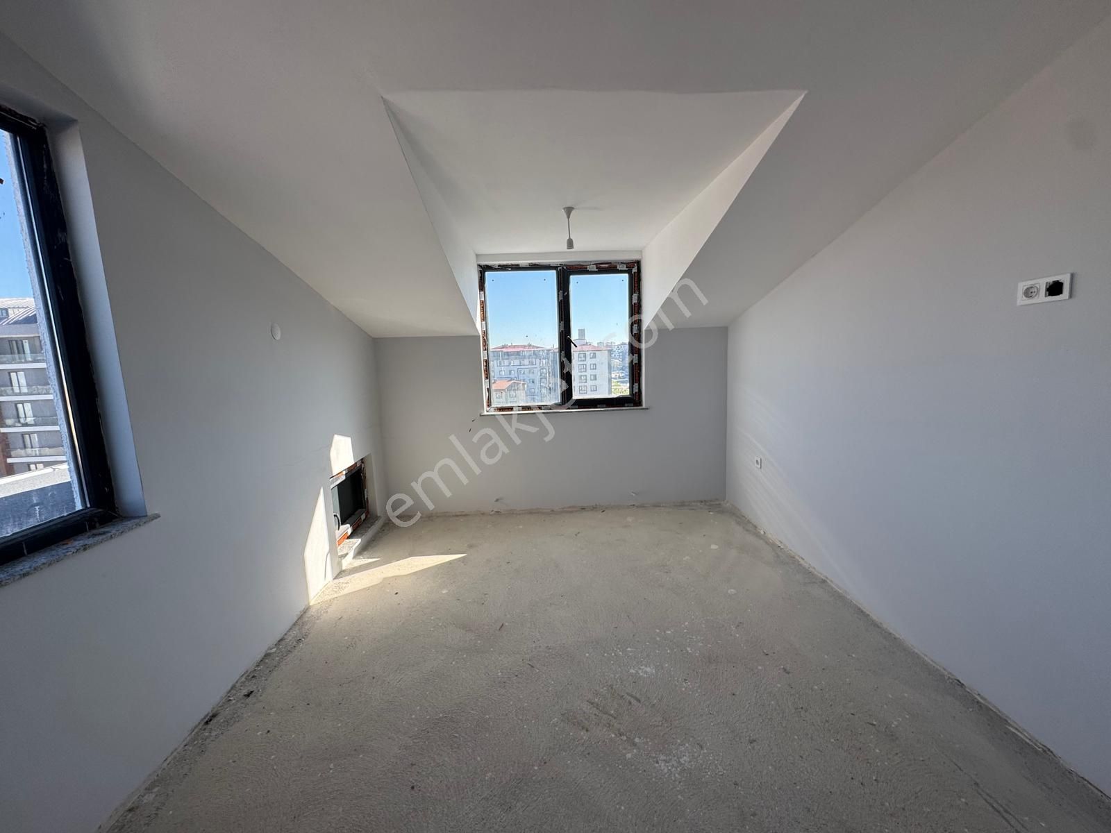 Merpa İnş.'tan Çerkezköy Tepe'de Cadde Üzeri Kiralık İş Merkezi - Görsel 30