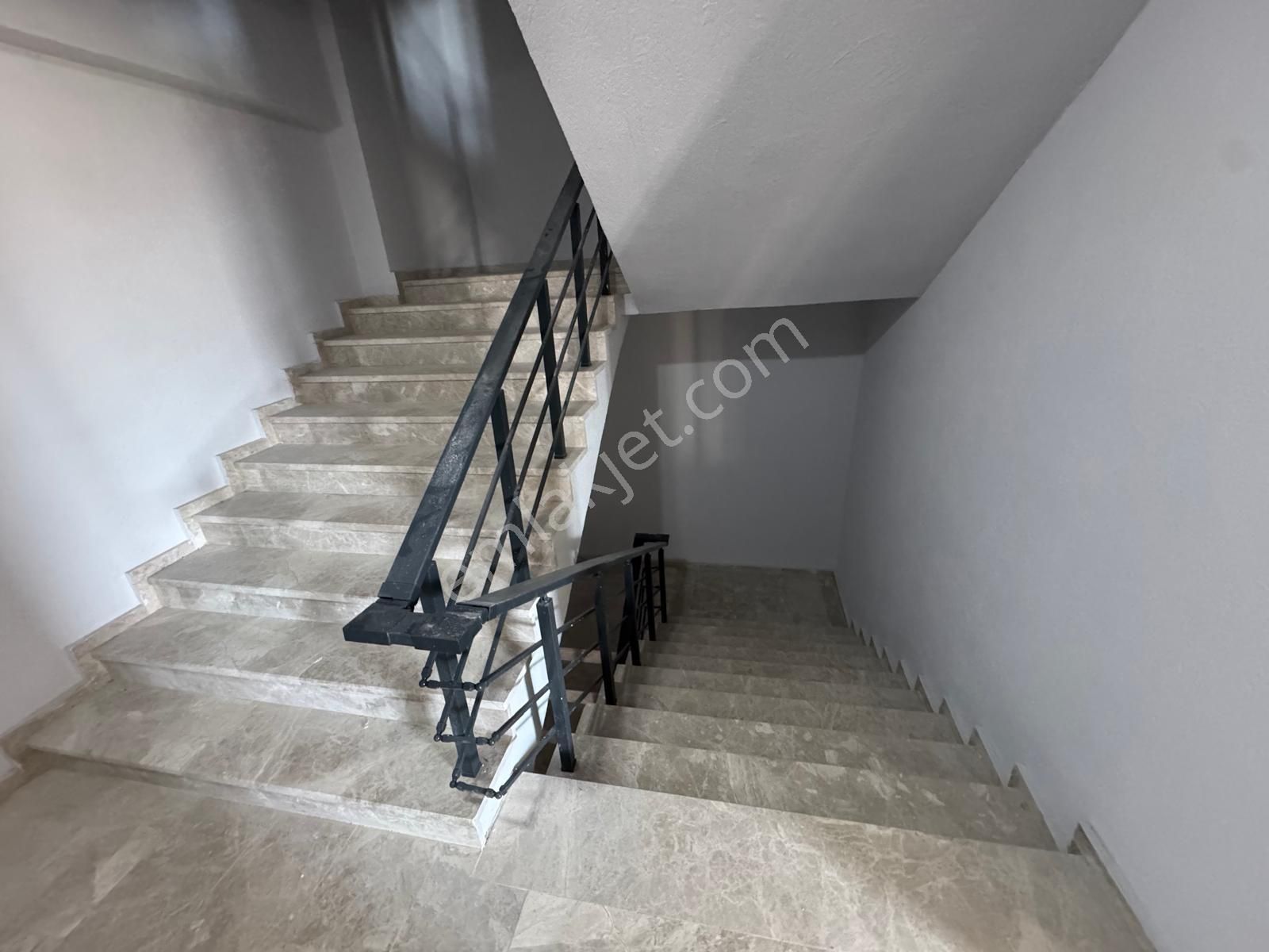 Merpa İnş.'tan Çerkezköy Tepe'de Cadde Üzeri Kiralık İş Merkezi - Görsel 15