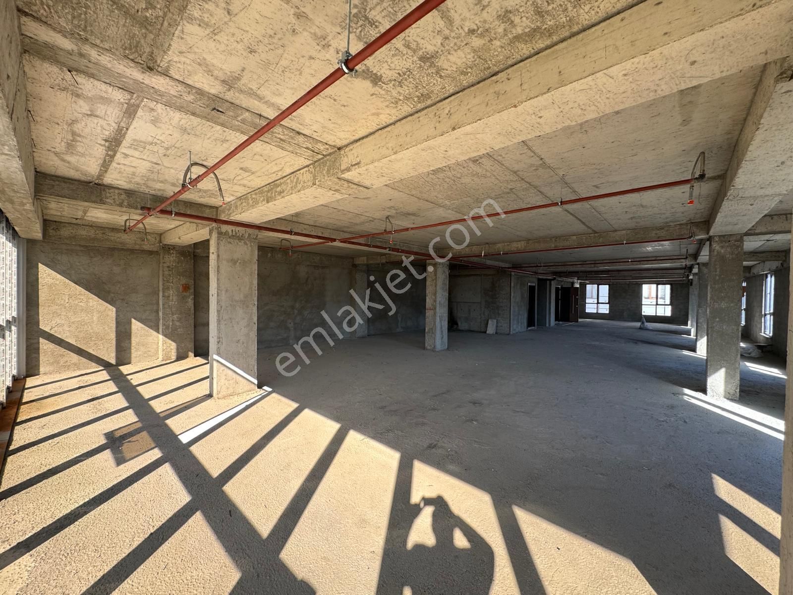 Merpa İnş.'tan Çerkezköy Tepe'de Cadde Üzeri Kiralık İş Merkezi - Görsel 6