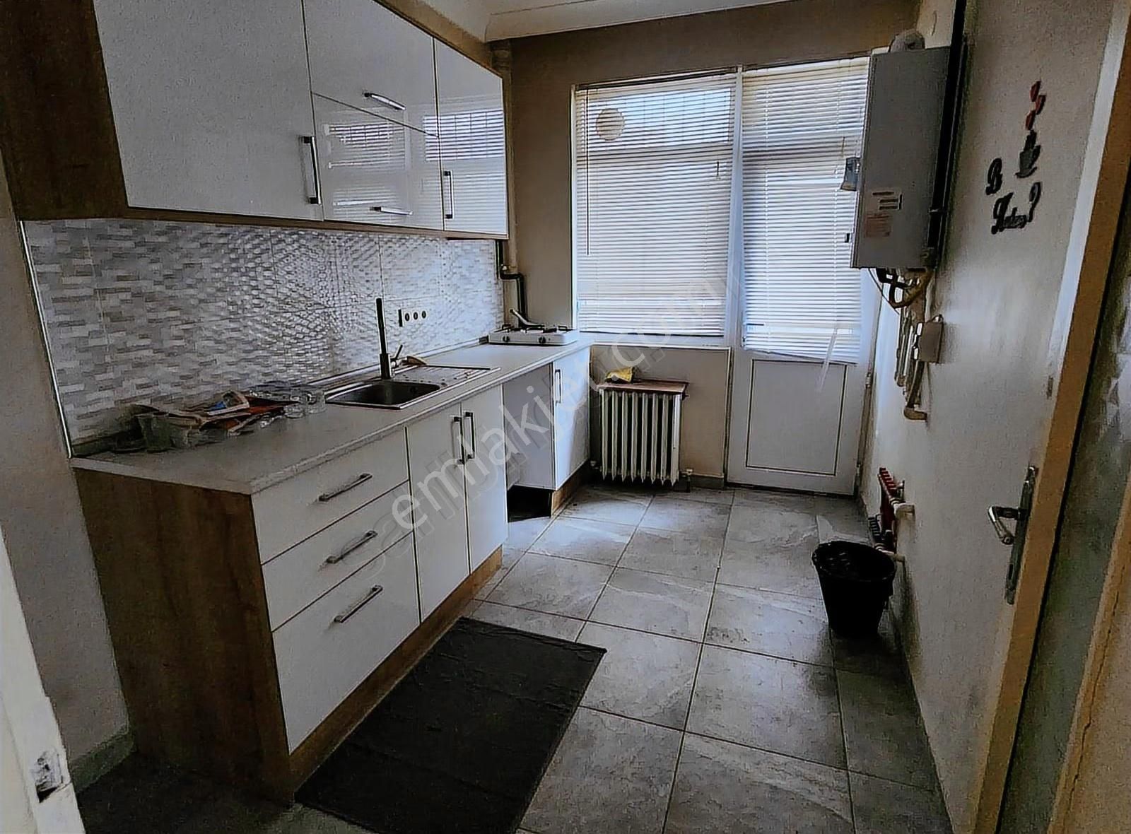 Kızılay Gmk Bulvarı 1.kat Ön Cephe Teras Kullanımlı Kiralık Ofis - Görsel 15