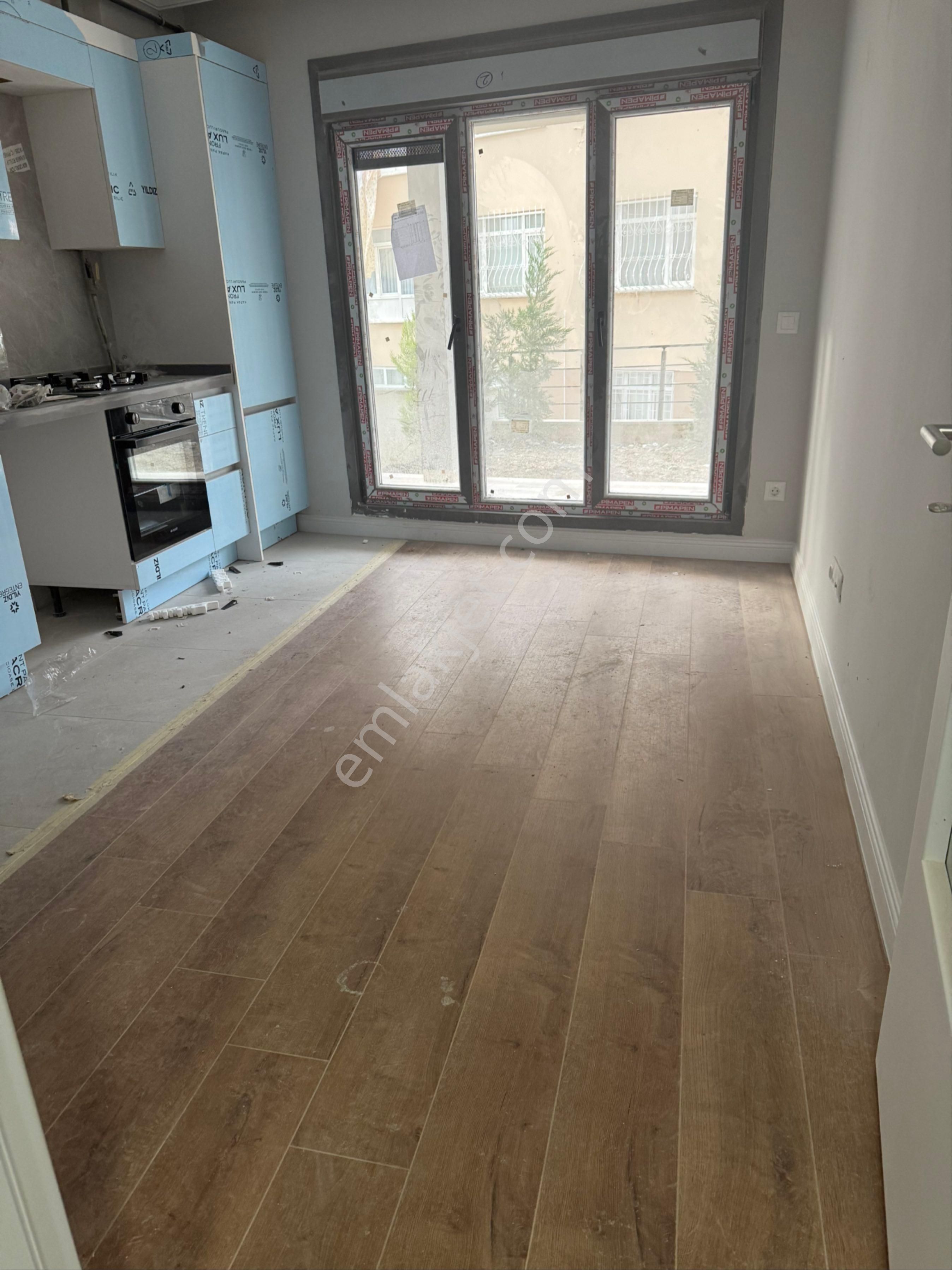 Tiamo’dan Sıfır 2+1 65m Bahçe Katı Kombili