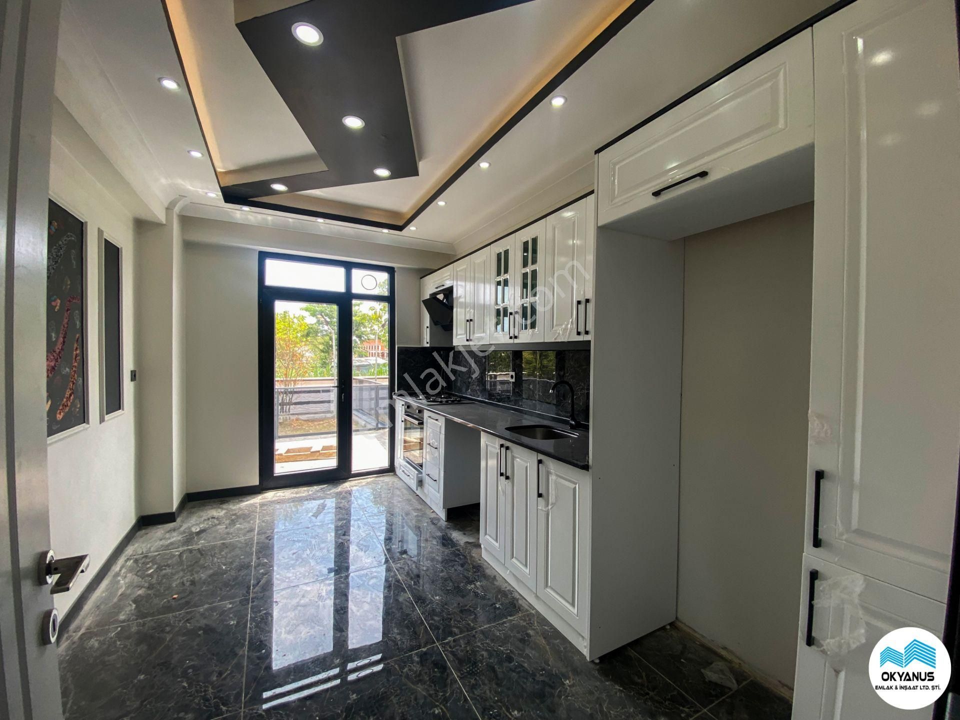 Karasu'da Site İçi Havuzlu - Bahçeli 4+1 Modern Villa - Görsel 21
