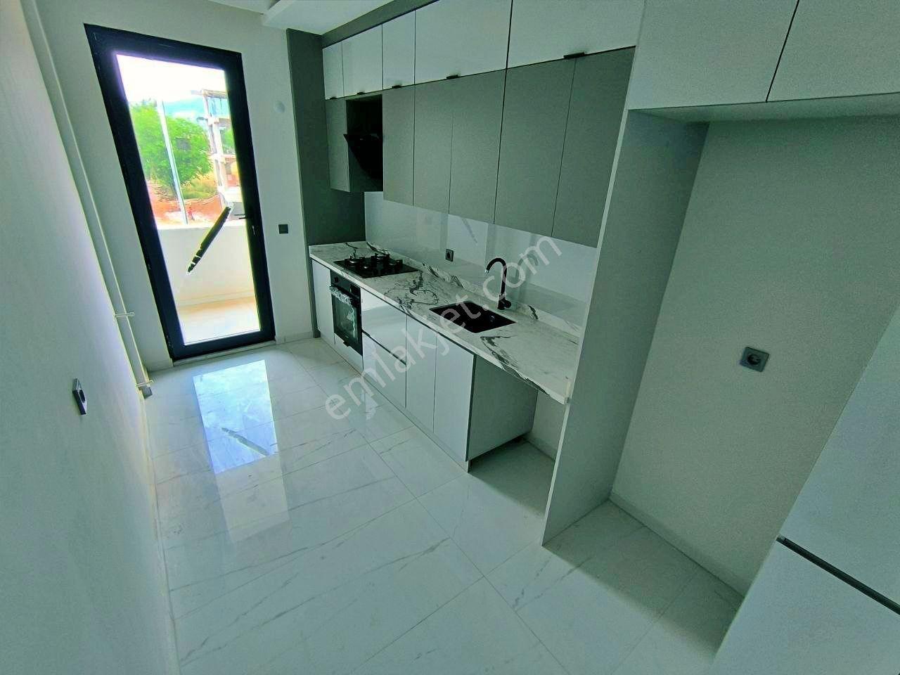 Uytundan Akçay Kızılkeçilide Satılık Ayrı Mutfak 2+1 Lüx Daire - Görsel 12