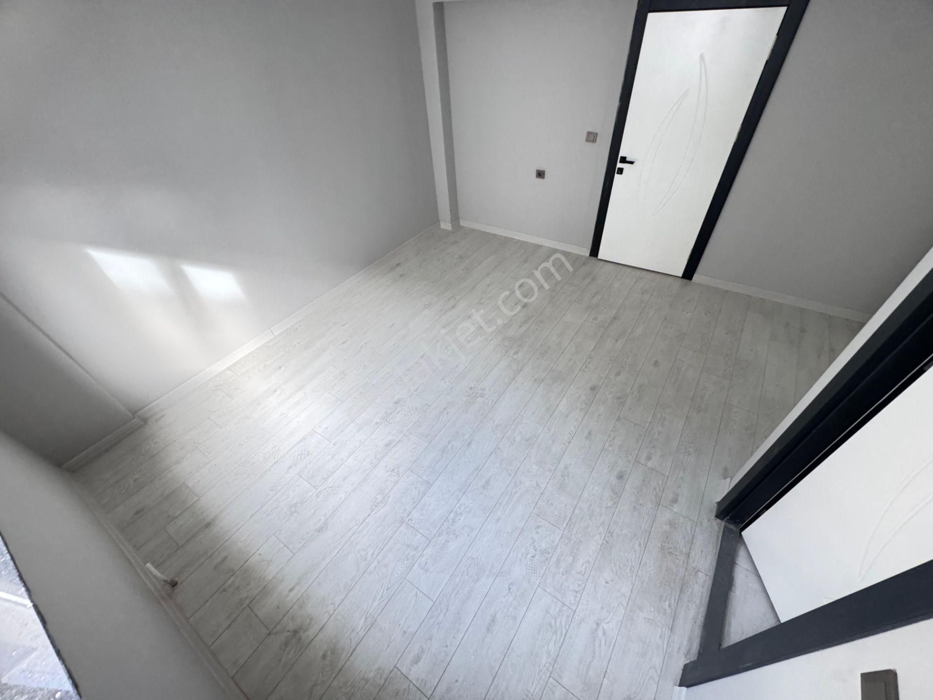 Yenikent Mustafa Kemal Mh.de 3+1 Okulla Bölgesinde Satılık Daire - Görsel 19