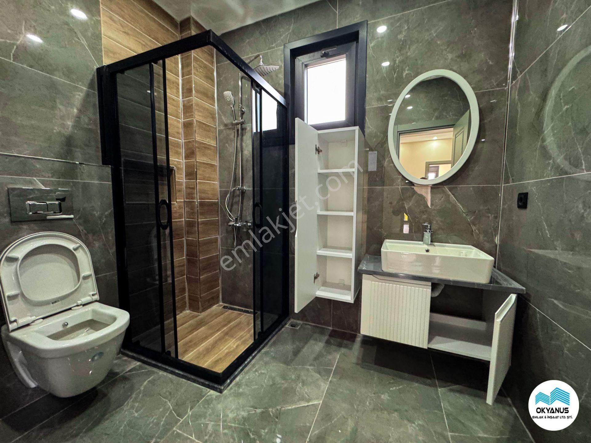 Karasu'da Geniş Metrekare Modern Tasarım 5+1 Lüks Villa - Görsel 33