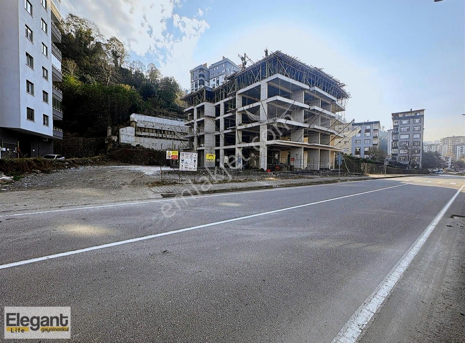 Bağdatlı'da Anayola Sıfır Muhteşem 350 M² Prestij Arsa!!! - Görsel 3