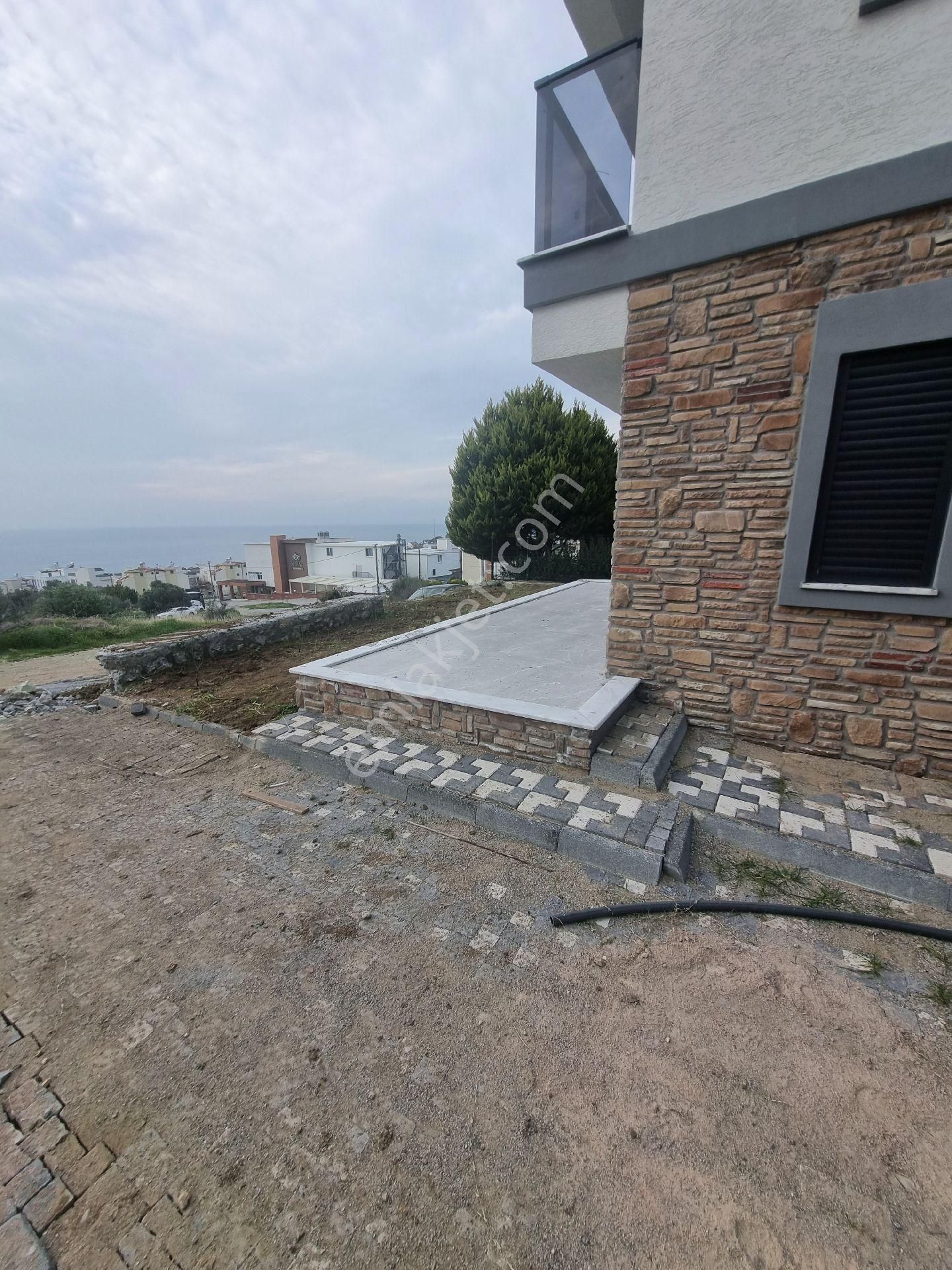 Premar Ayvada'dan Pelitköy Sahilde Sıfır Tripleks Villa - Görsel 2