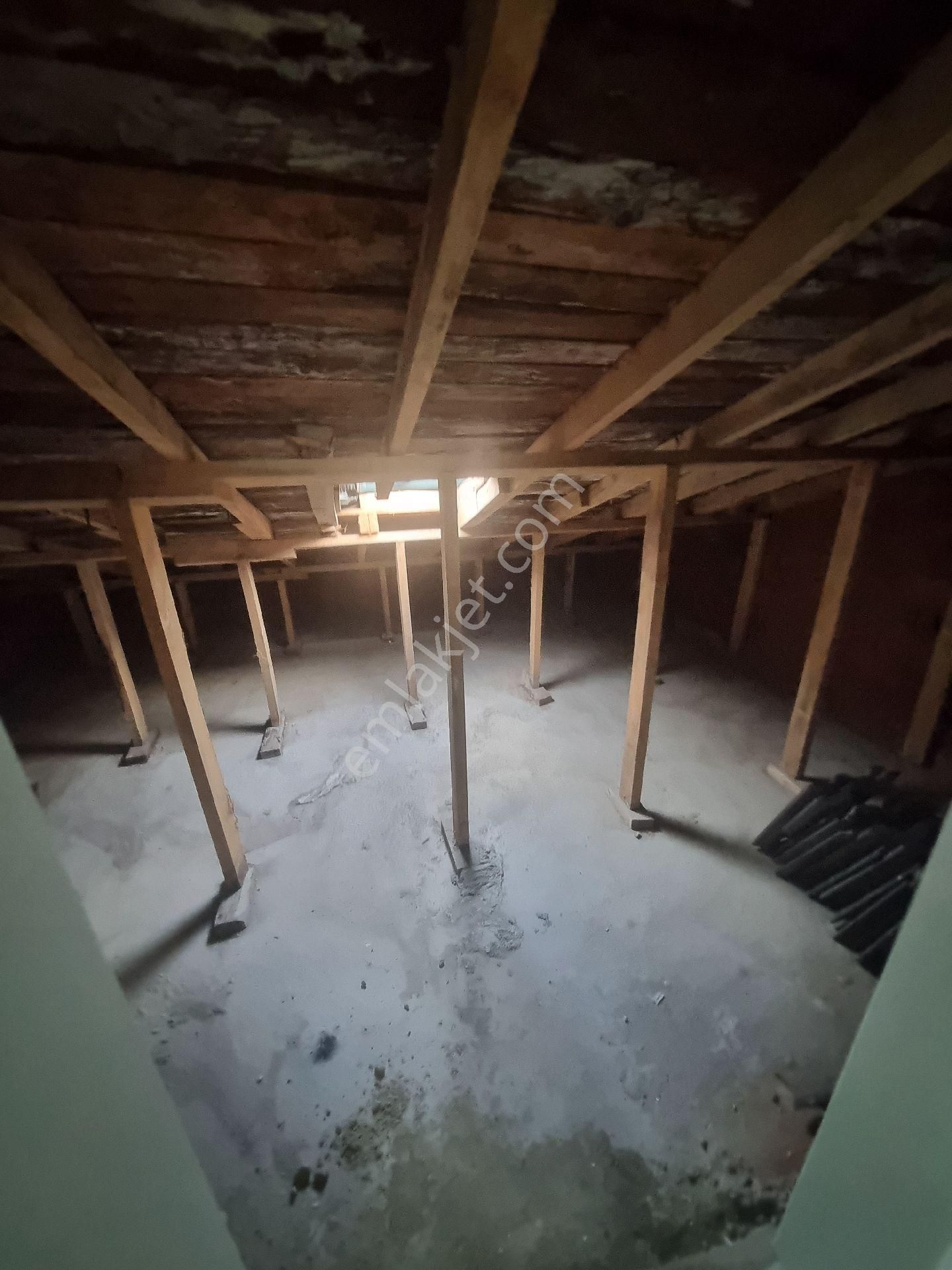 Premar Ayvada'dan Pelitköy Sahilde Sıfır Tripleks Villa - Görsel 22