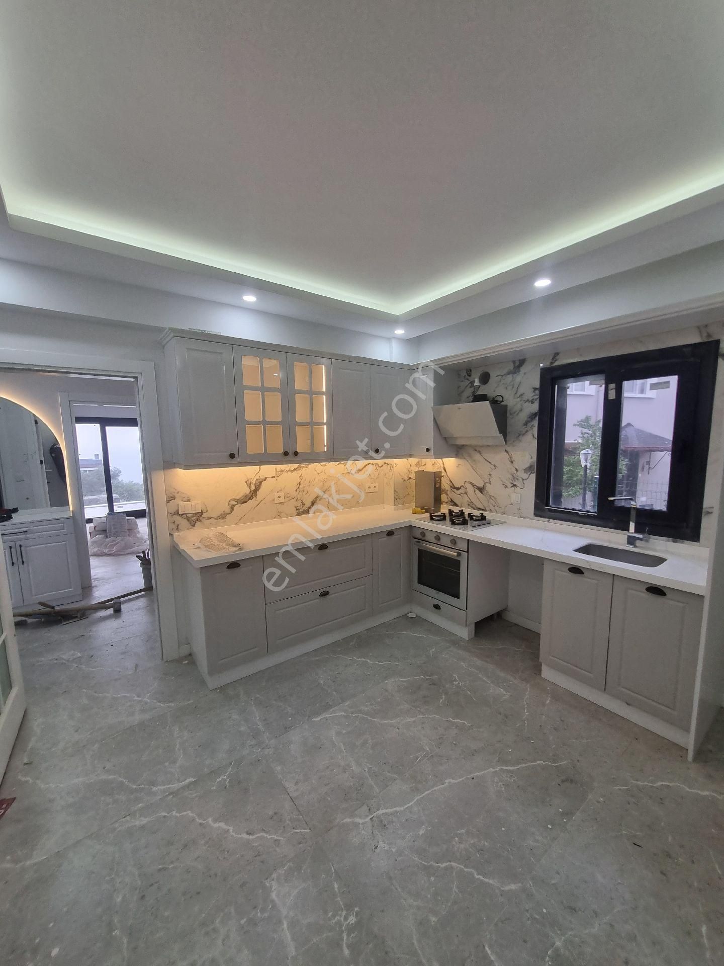 Premar Ayvada'dan Pelitköy Sahilde Sıfır Tripleks Villa - Görsel 10