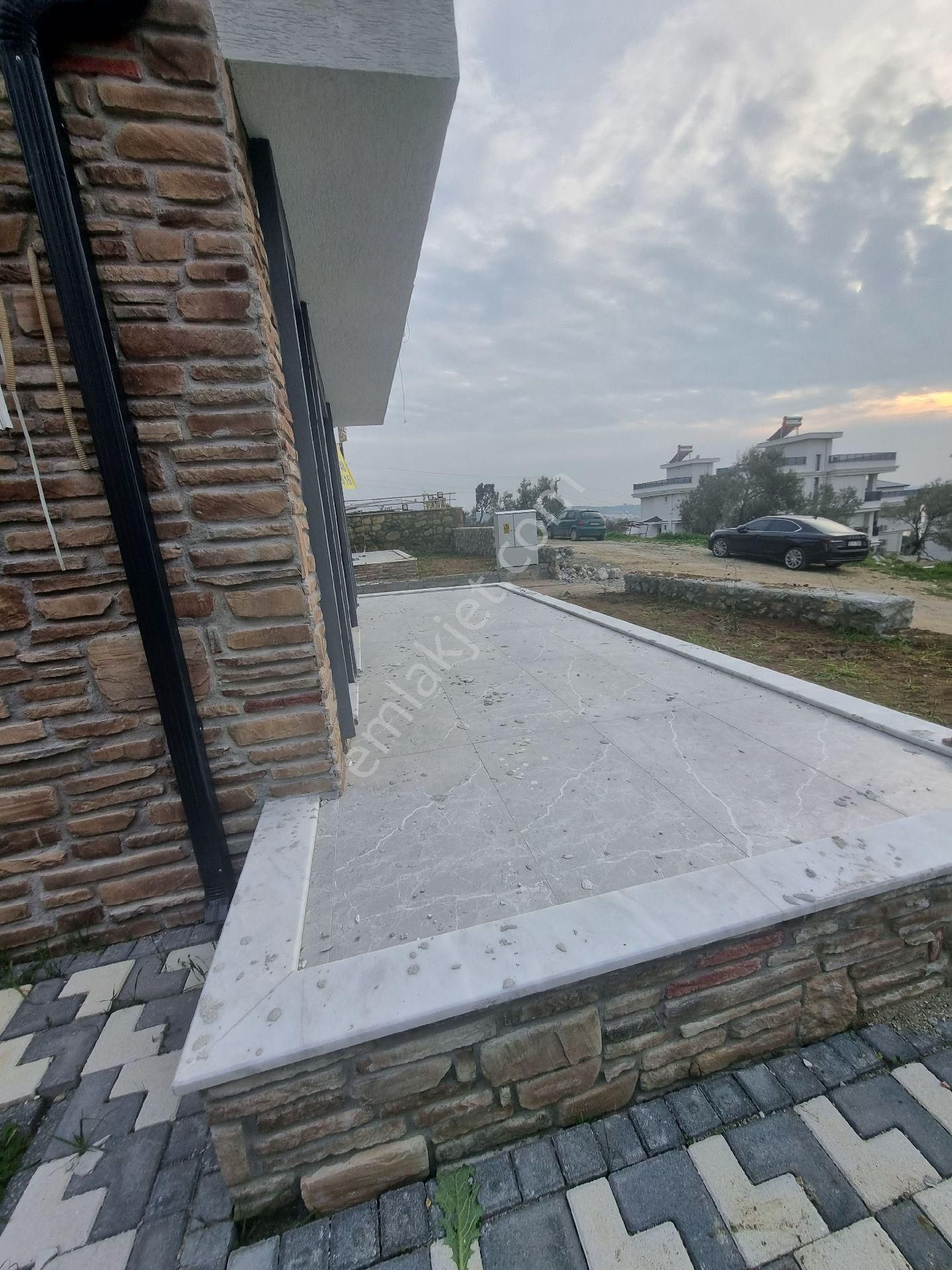 Premar Ayvada'dan Pelitköy Sahilde Sıfır Tripleks Villa - Görsel 7