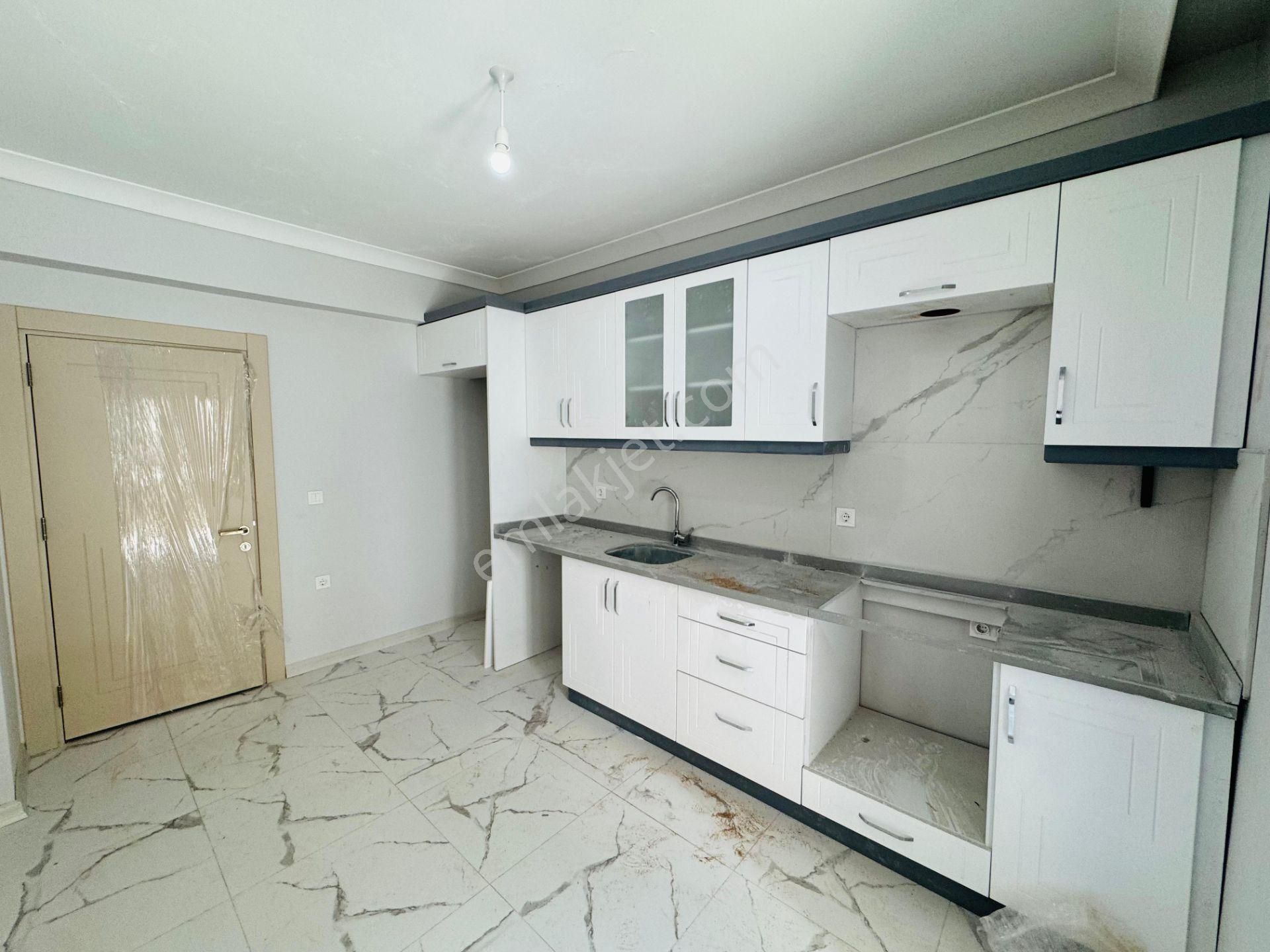 Merpa İnşaat'tan İstasyon Mah'de Site İçerisinde'' İskanlı Kat Mülkiyetli '' 2+1 Sıfır Daire - Görsel 2