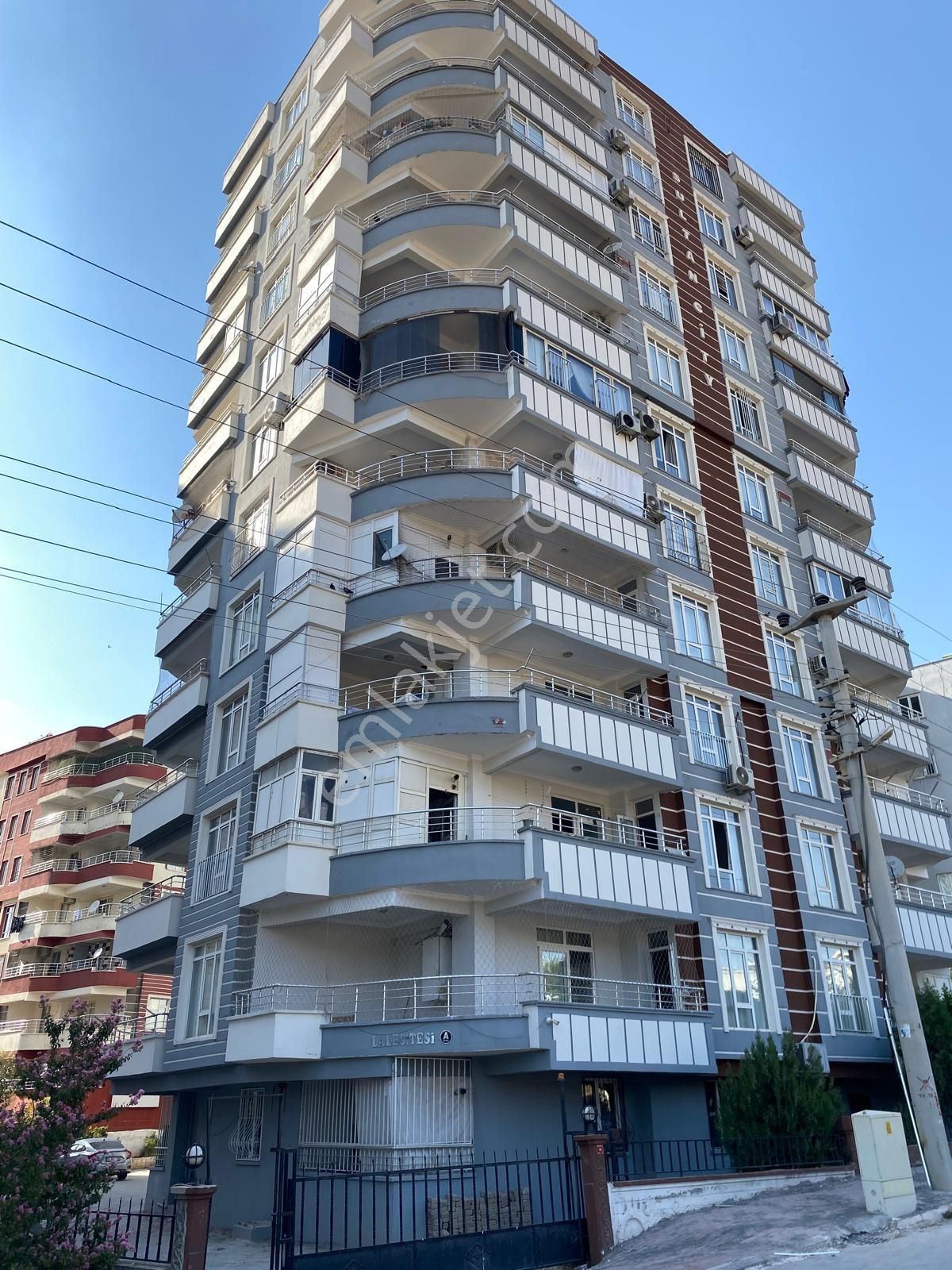 Kültür Emlaktan Ali Baba Mah. Uygun Fiyata Son Kat 3+1 Daire - Görsel 26