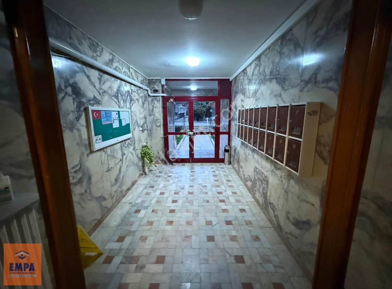 Çankaya Aziziye Mahallesi Oturuma Hazır Kiralık 4+1 - Görsel 19