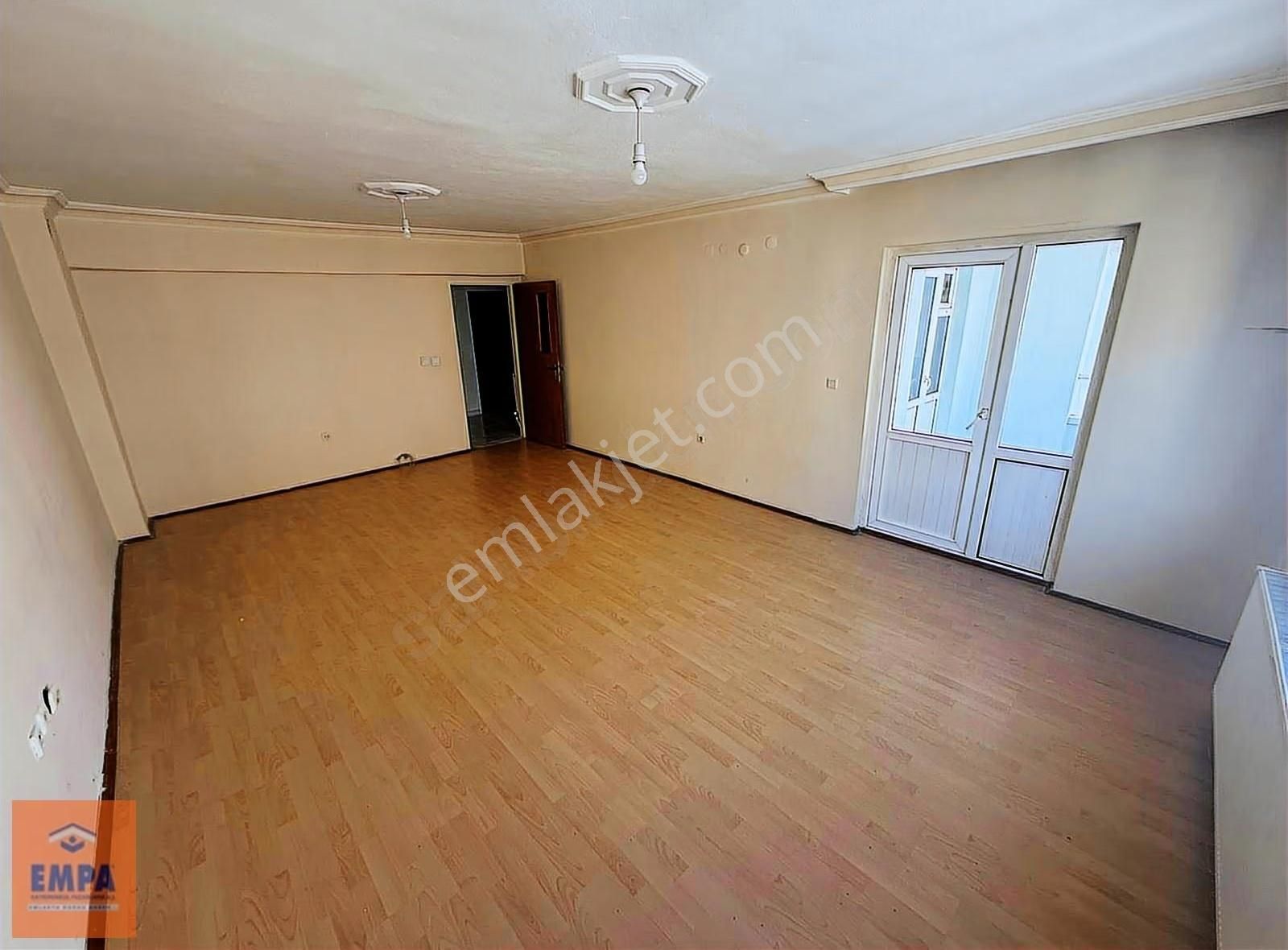 Ahimesut Mahallesinde Site İçi Ara Kat Satılık 4+1 Daire - Görsel 21