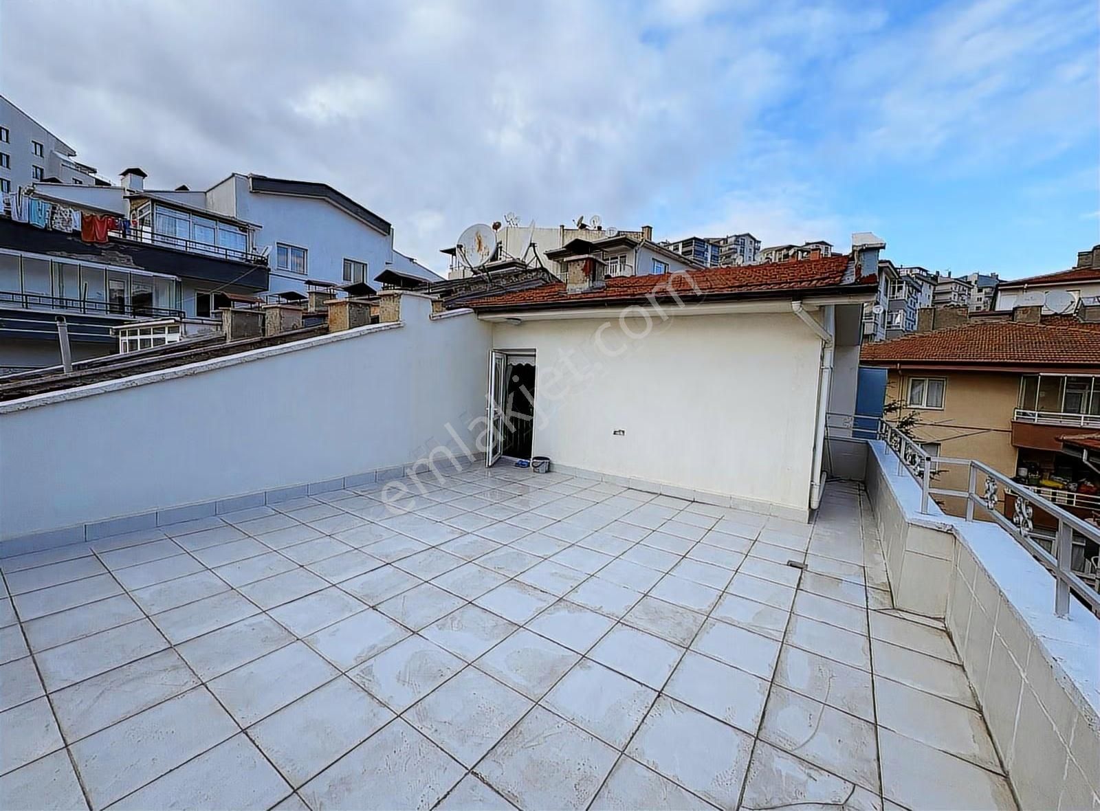 Mamak Akdere'de Teraslı Satılık 5+1 Dubleks Daire - Görsel 28