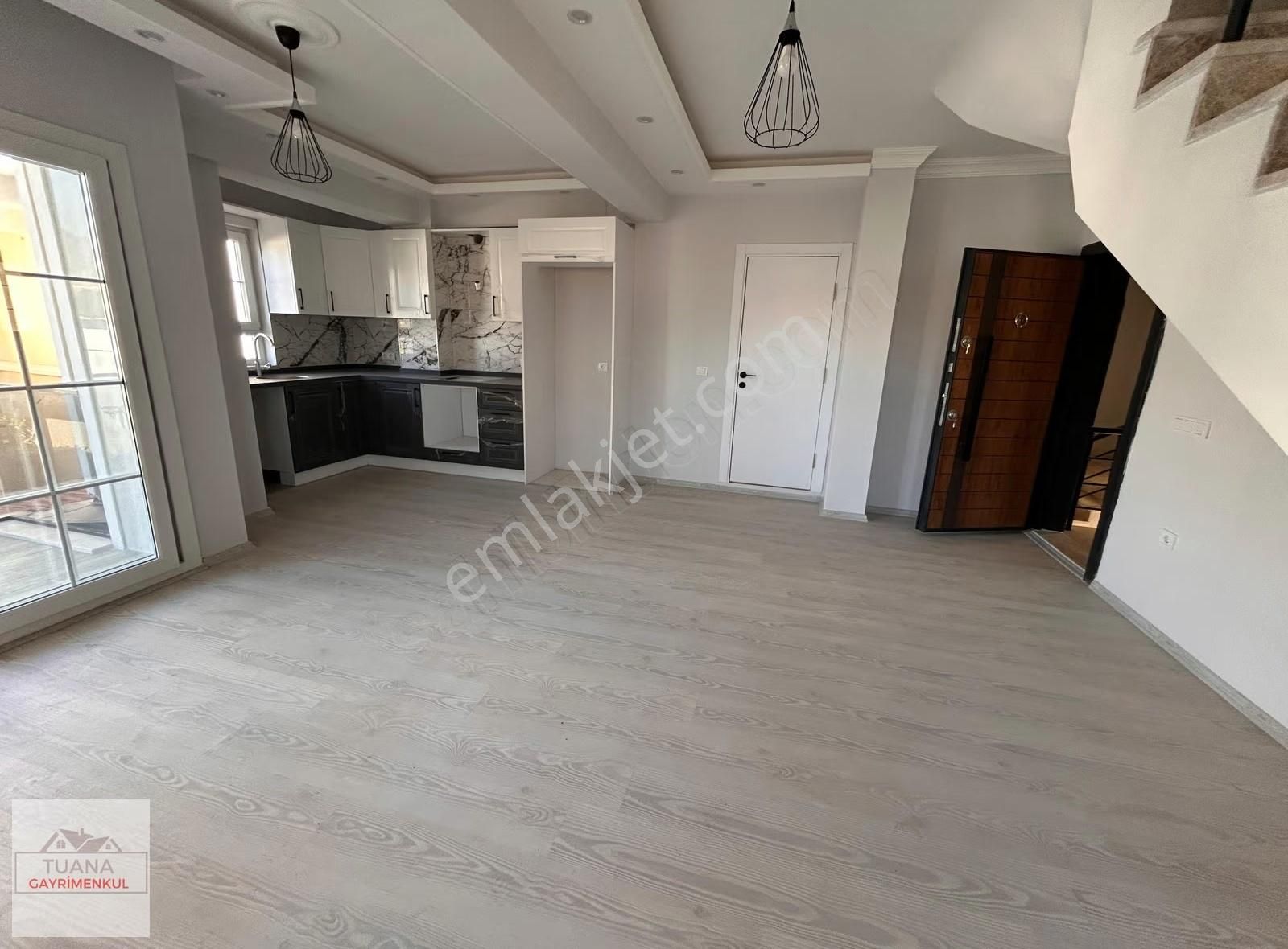 Tuana Gayrimenkul'den Gülpınarda 2+1 Çatı Dublex - Görsel 20