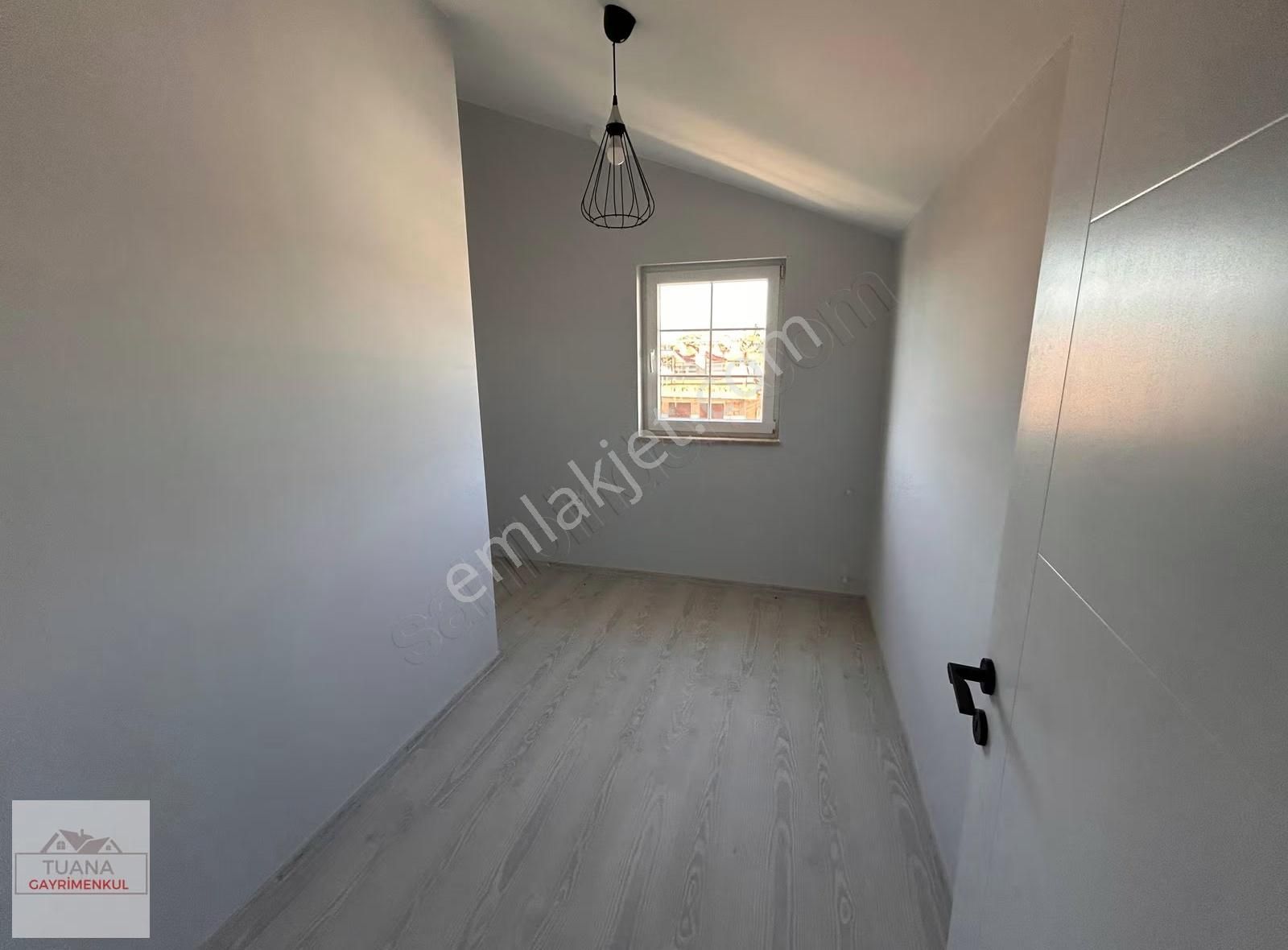 Tuana Gayrimenkul'den Gülpınarda 2+1 Çatı Dublex - Görsel 17