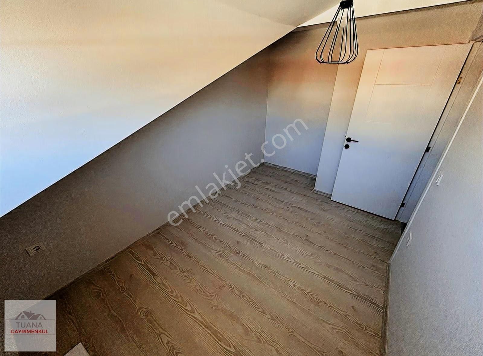 Tuana Gayrimenkul'den Gülpınarda 2+1 Çatı Dublex - Görsel 16