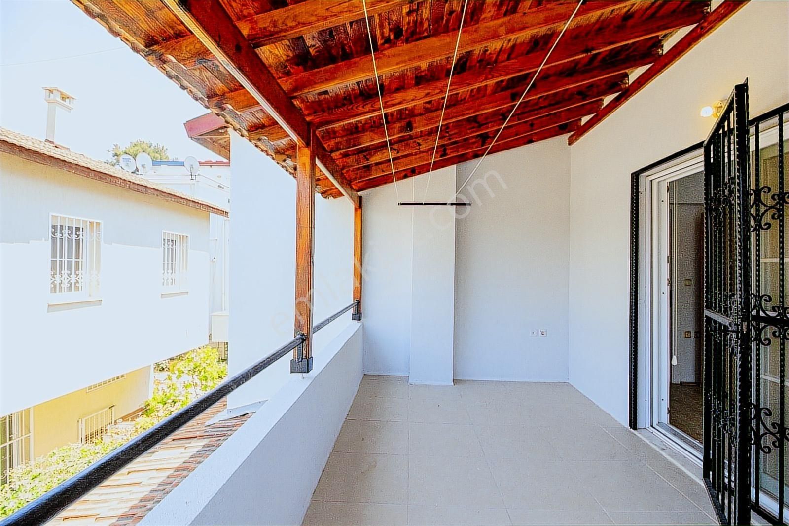 Kadınlar Denizi Plaja Yürüme Mesafesinde 3+1 Satılık Yazlık! - Görsel 8