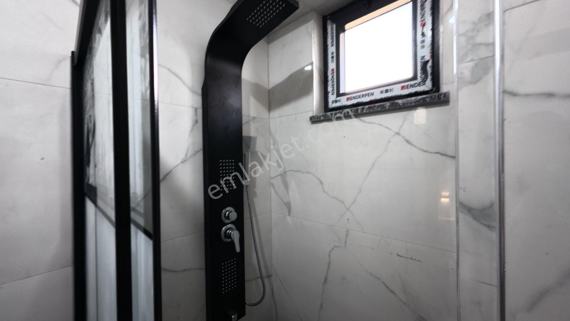 Sakarya Kocaali'de Geniş Bahçeli 4+1 Modern Villa - Görsel 23