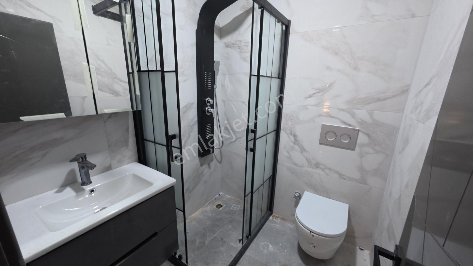 Sakarya Kocaali'de Geniş Bahçeli 4+1 Modern Villa - Görsel 33