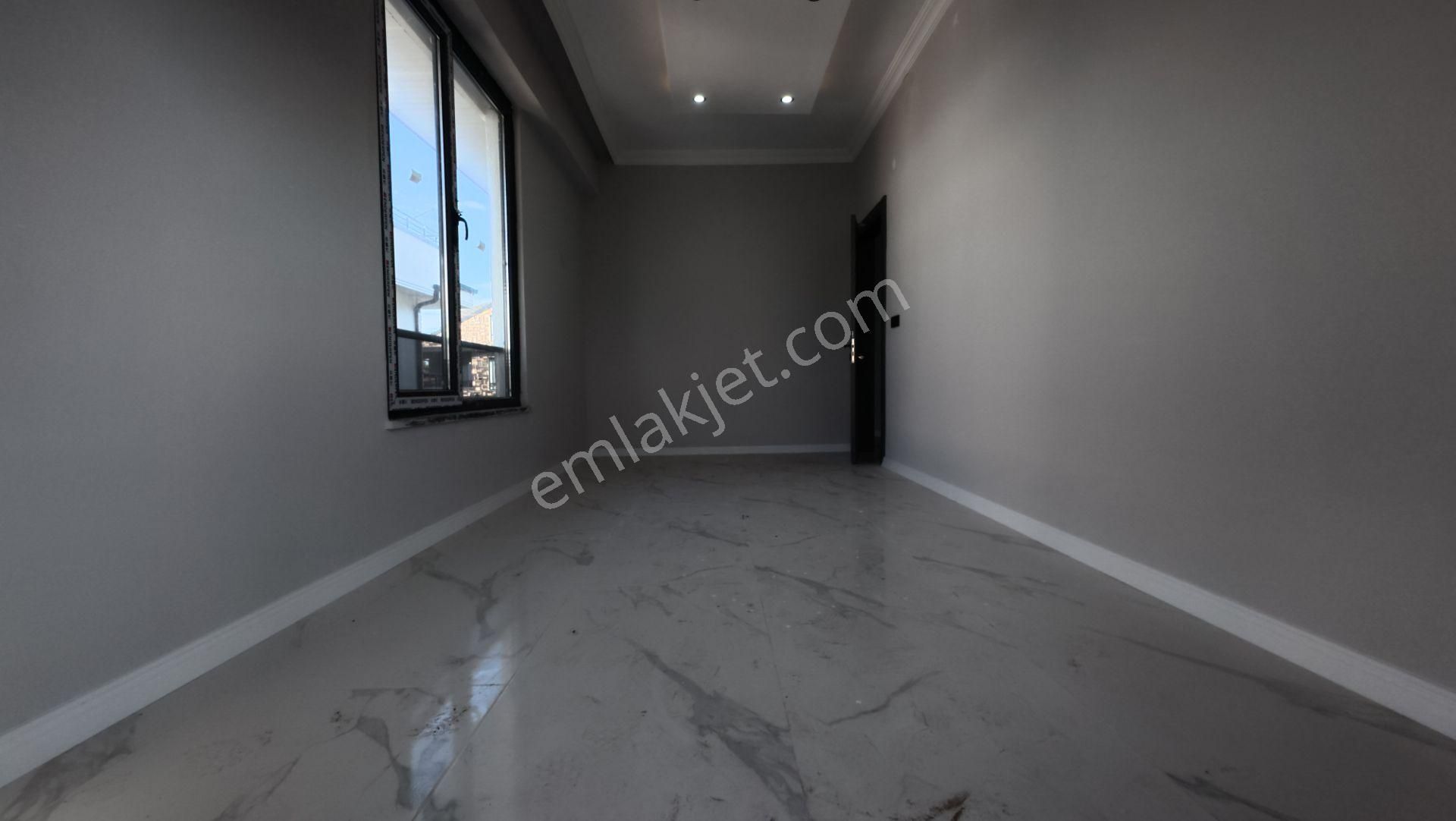 Sakarya Kocaali'de Geniş Bahçeli 4+1 Modern Villa - Görsel 18