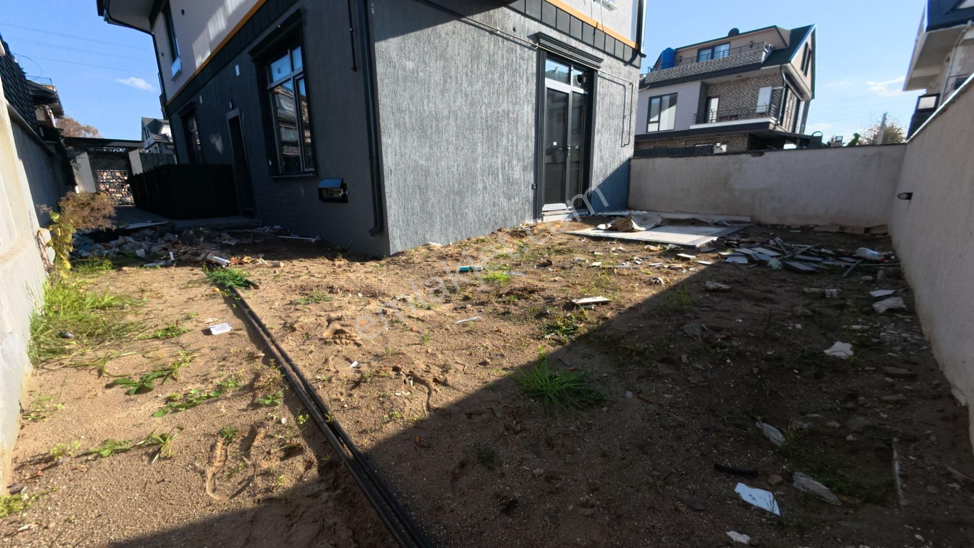 Sakarya Kocaali'de Geniş Bahçeli 4+1 Modern Villa - Görsel 4