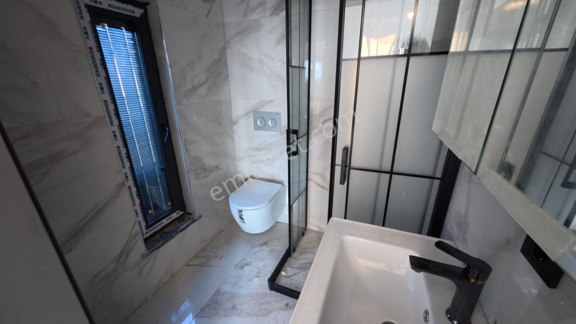 Sakarya Kocaali'de Geniş Bahçeli 4+1 Modern Villa - Görsel 30