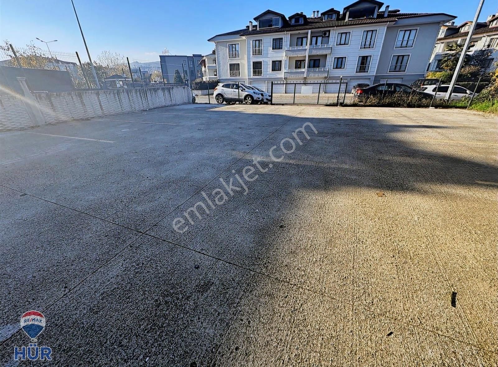 Ayfer Sever'den Serdivan M.yazıcıoğlu Bulv.ön Cephe Kiralık Ofis - Görsel 29