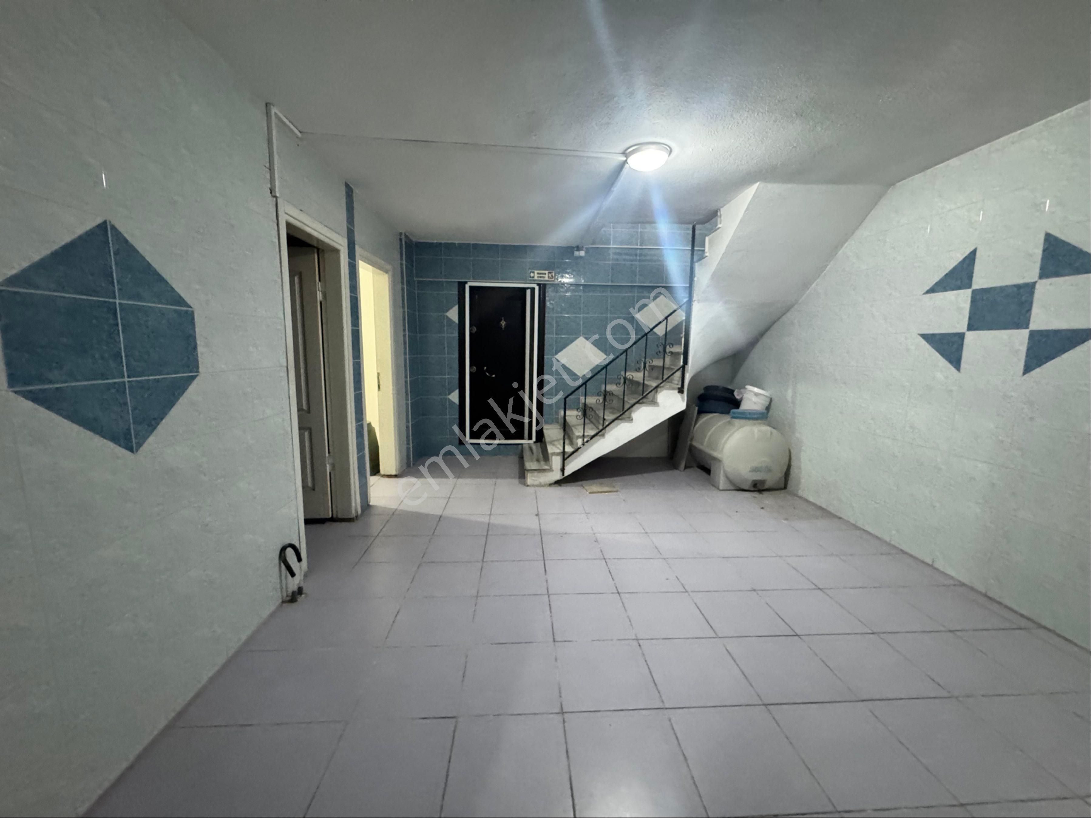 Fevzipaşa Mahallesin De Satılık 194m Dükkan - Görsel 10