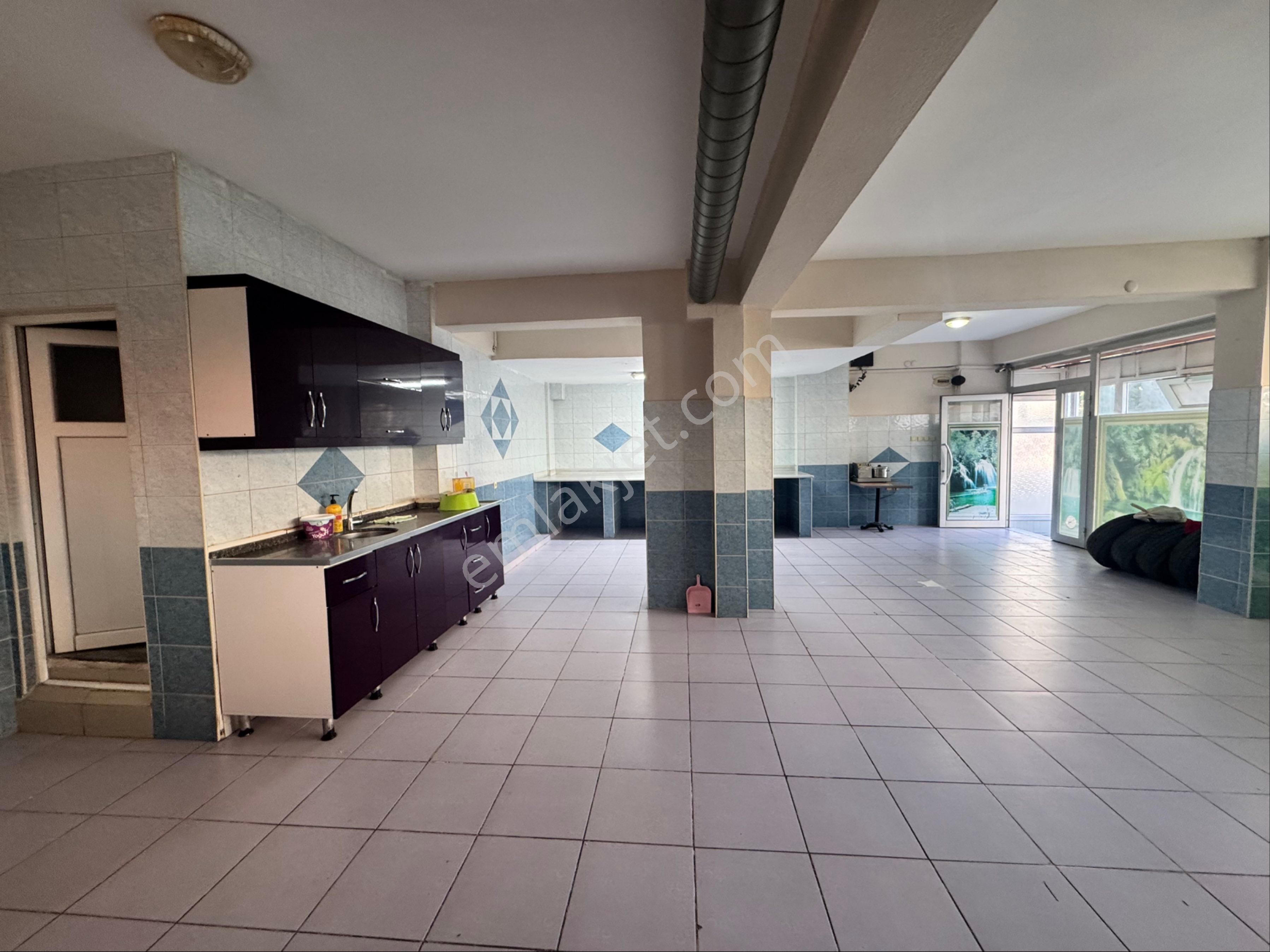 Fevzipaşa Mahallesin De Satılık 194m Dükkan - Görsel 22