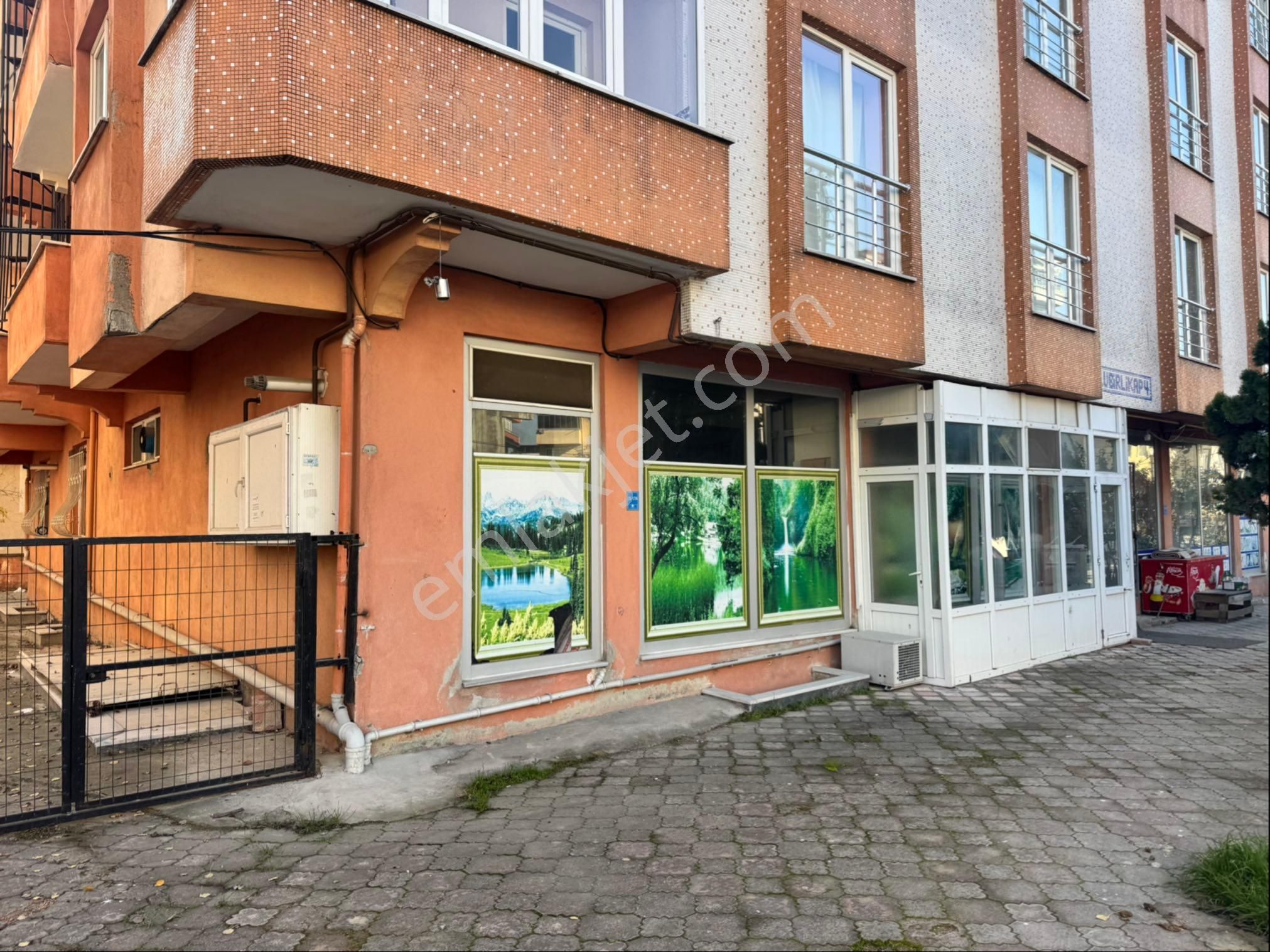 Fevzipaşa Mahallesin De Satılık 194m Dükkan - Görsel 27