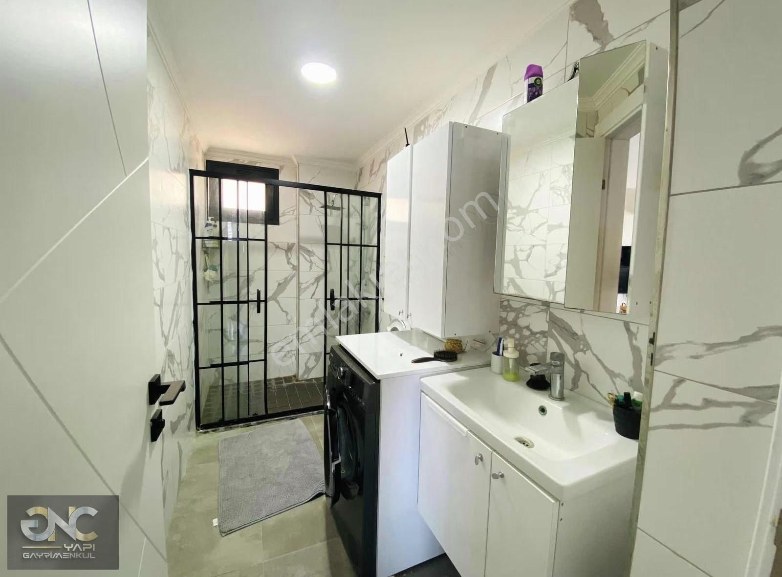 Didim Akbük'te Havuzlu Geniş Bahçeli 3+1 Daire - Görsel 4