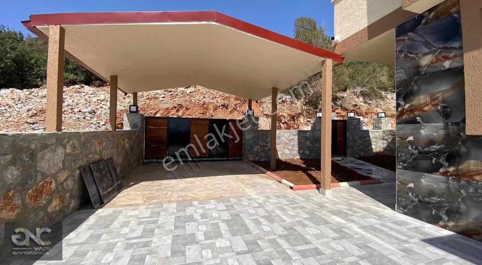 Didim Akbük'te Kesintisiz Deniz Manzaralı Havuzlu 3 + 2 Villa - Görsel 21