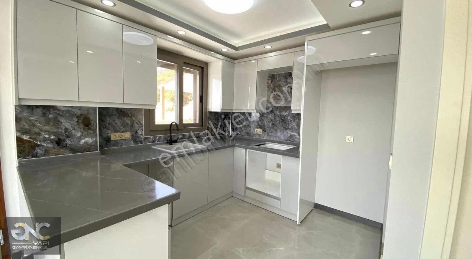 Didim Akbük'te Kesintisiz Deniz Manzaralı Havuzlu 3 + 2 Villa - Görsel 23