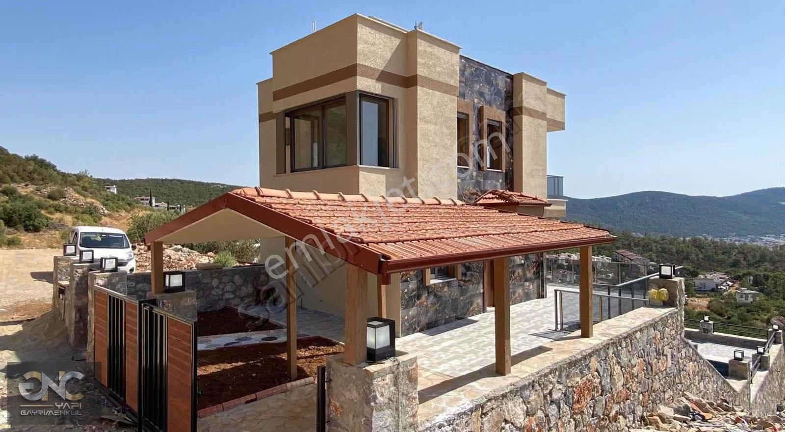 Didim Akbük'te Kesintisiz Deniz Manzaralı Havuzlu 3 + 2 Villa - Görsel 15