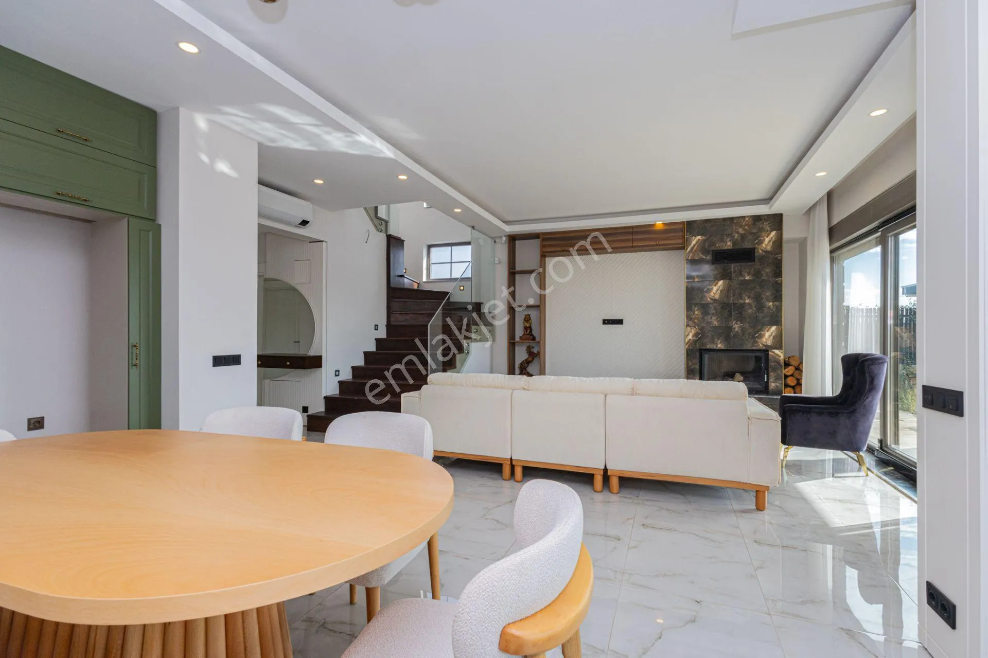 Döşemealtında Kiralık Müstakil Havuzlu Modern Villa - Görsel 7