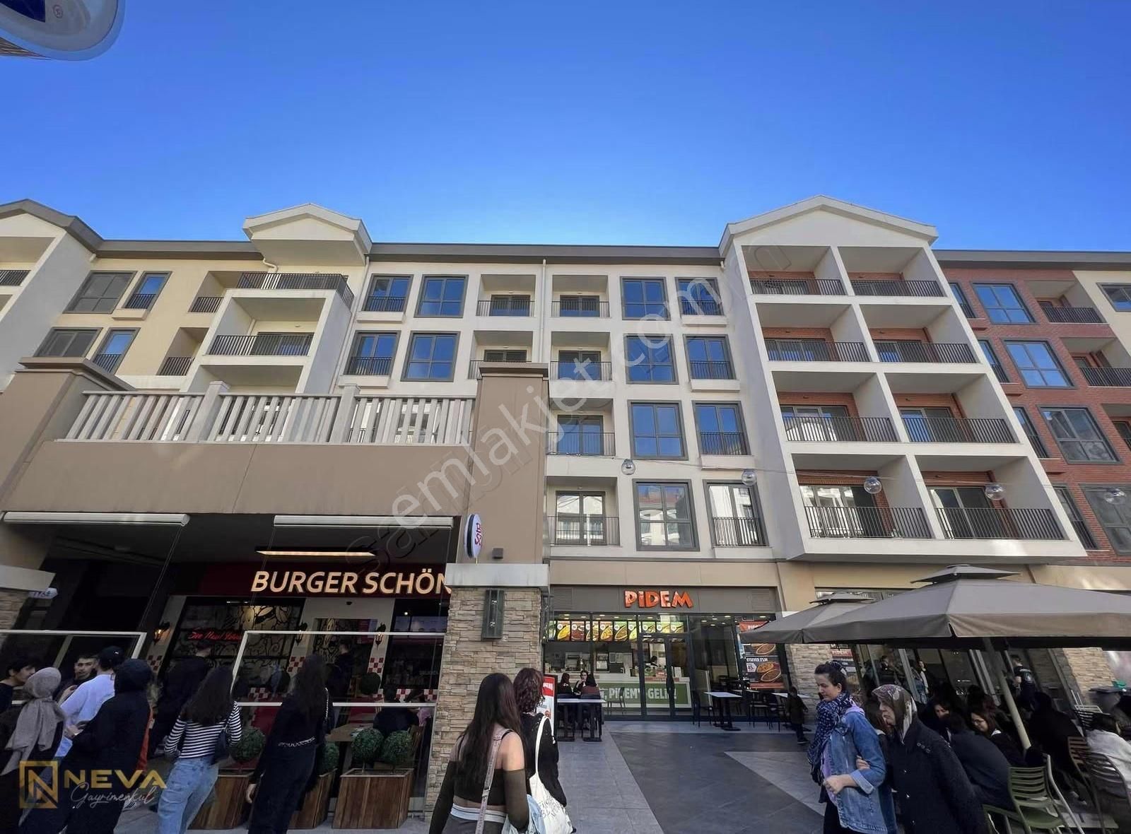 Cadde54 Avm'de 1+0 50 M2 Eşyalı Daire - Görsel 9