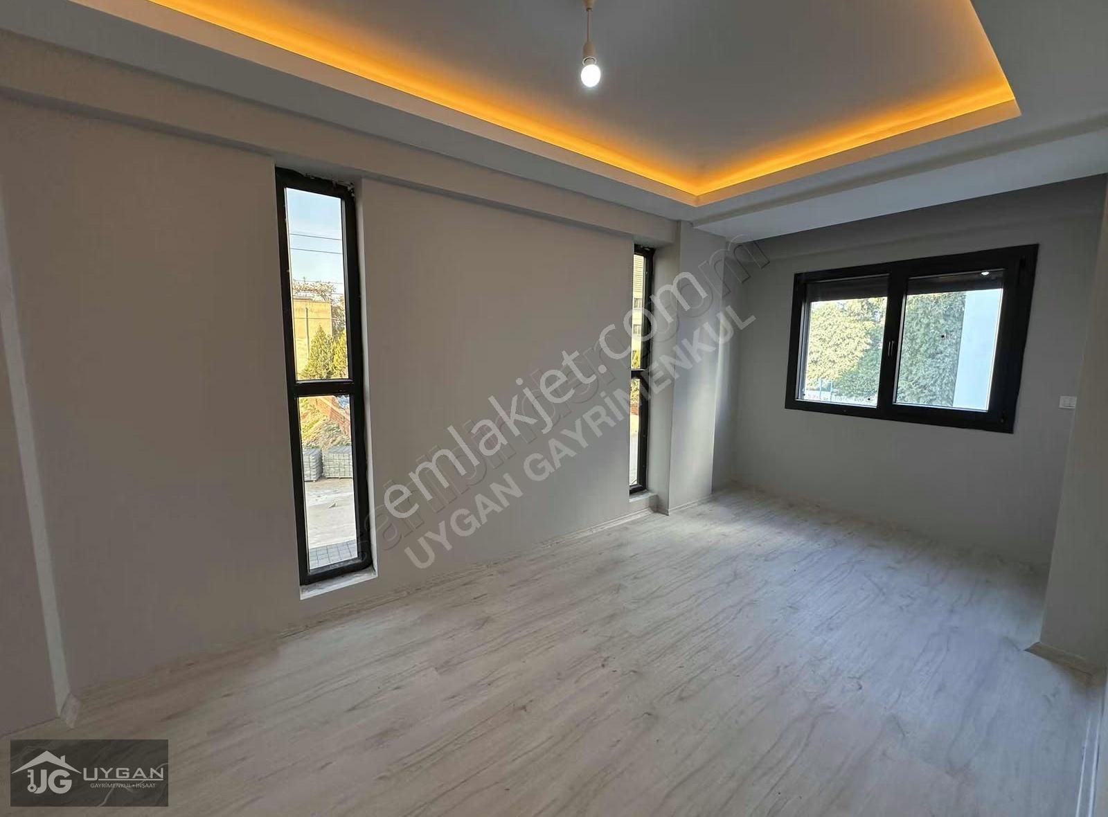 Uygan'dan Tepeköy Mah. 2+1 85m² Site İçinde Fırsat Ara Kat Daire - Görsel 8