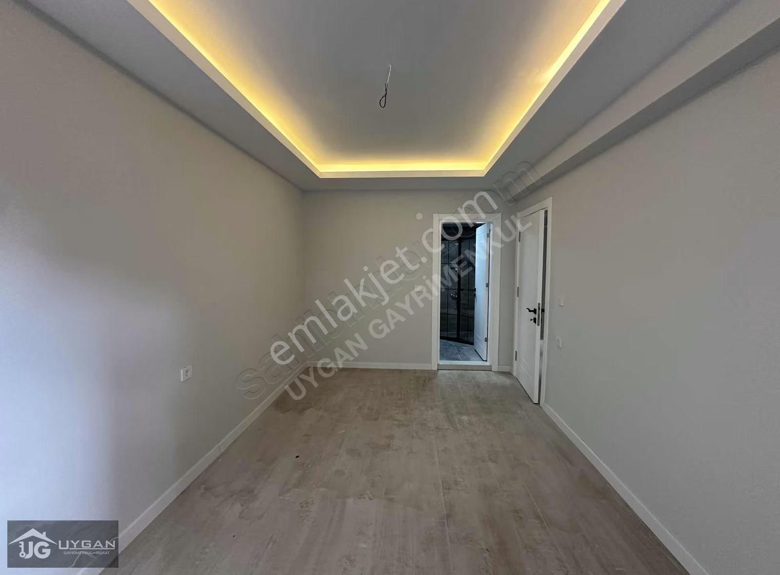 Uygan'dan Ertuğrul Mah. 3+1 140m² Sıfır Arakat Lüx Çarşı Merkez - Görsel 7