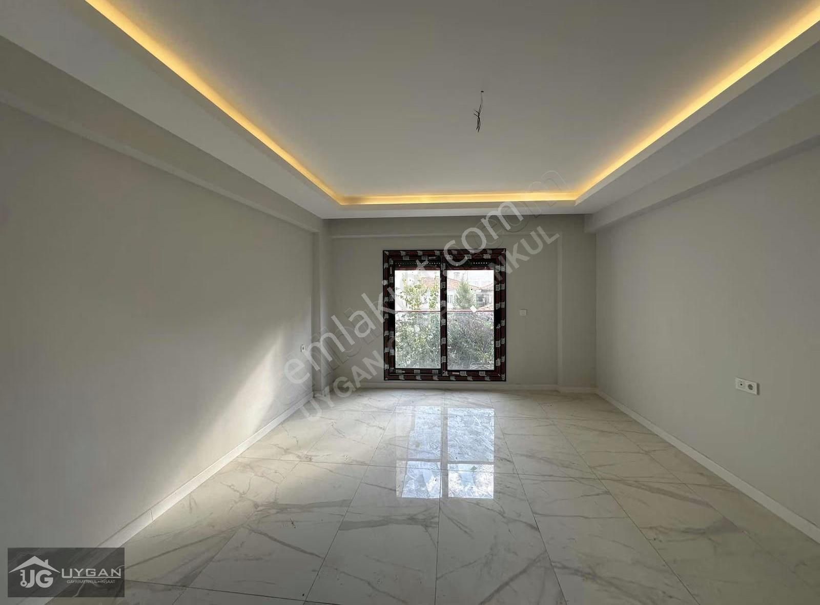 Uygan'dan Ertuğrul Mah. 3+1 140m² Sıfır Arakat Lüx Çarşı Merkez - Görsel 18