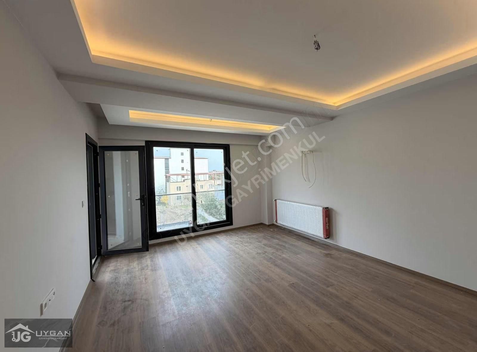 Uygan'dan Yedieylül Mah. 95m² Lüx Arakat Harika Konum