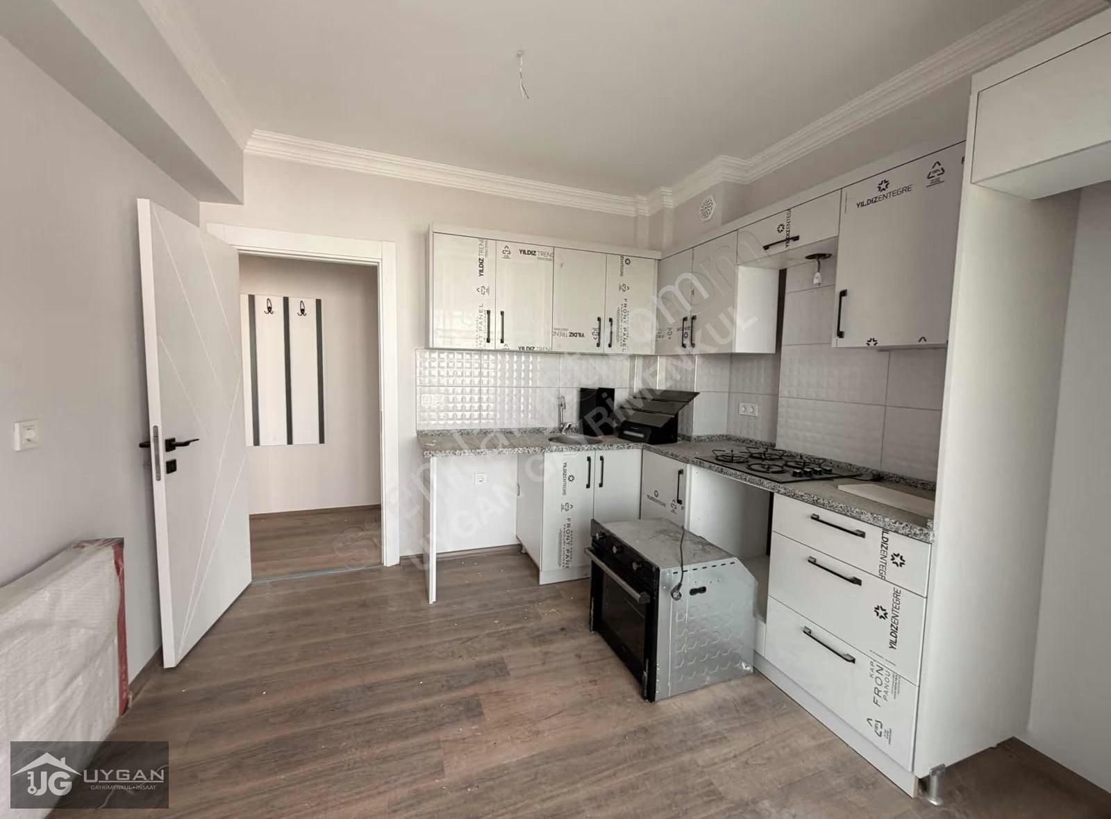 Uygan'dan Yedieylül Mah. 95m² Lüx Arakat Harika Konum - Görsel 2