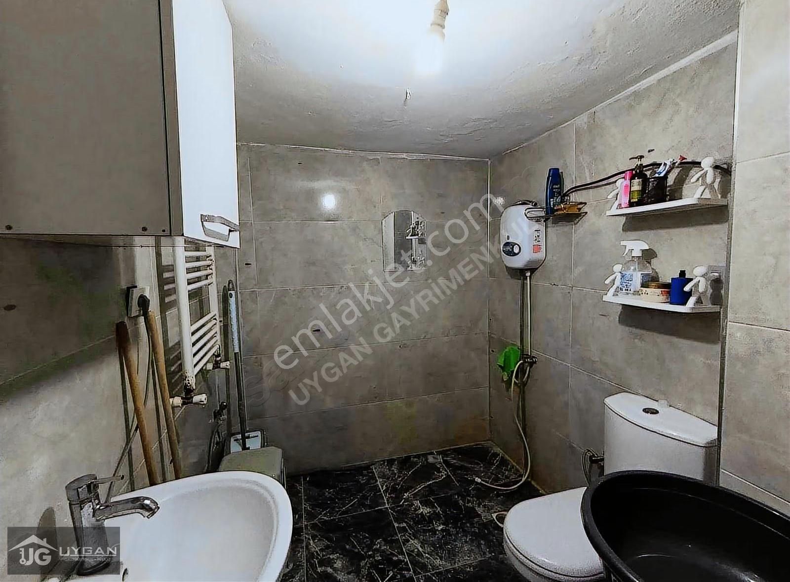 Uygan'dan Alpkent Mah. 3+1 130m² Site İçi Arakat Çift Cephe - Görsel 8