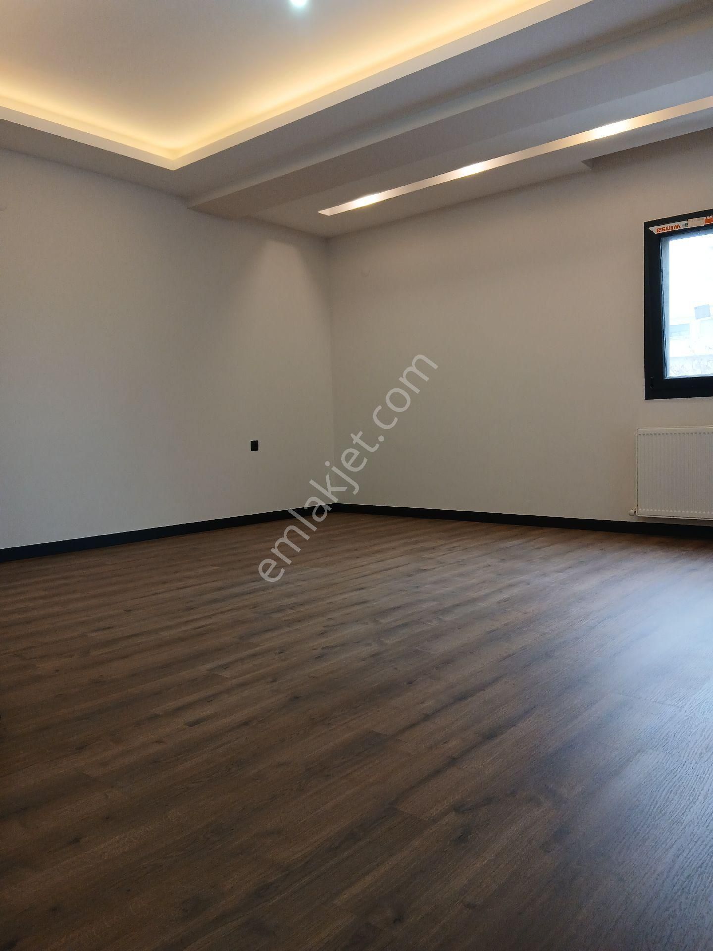 Geniş Bahçeli Müstakil Lüks Villa - Görsel 23