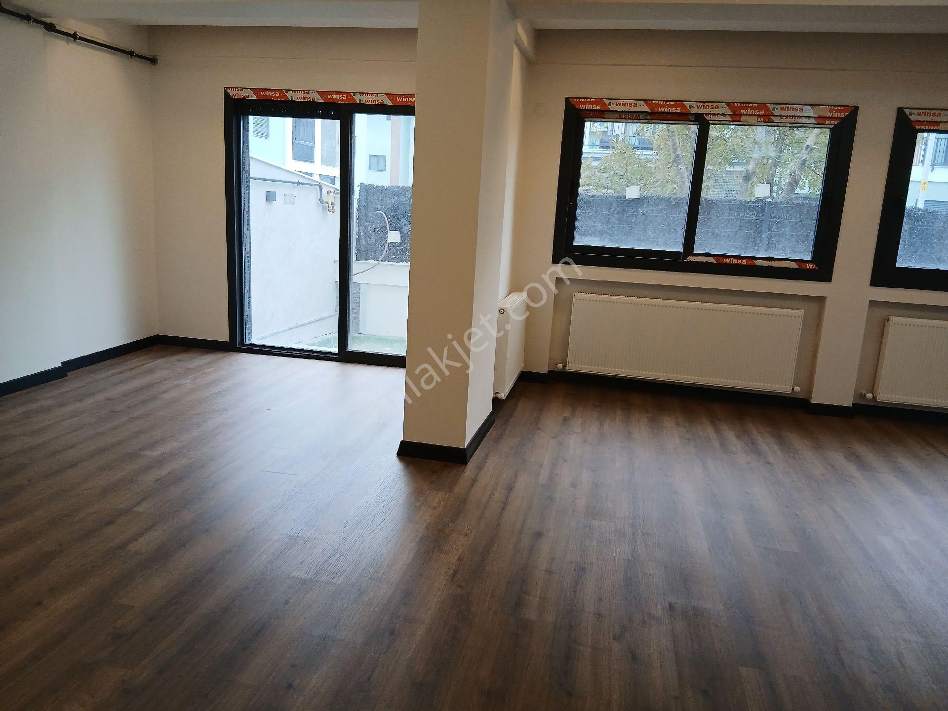 Geniş Bahçeli Müstakil Lüks Villa - Görsel 14