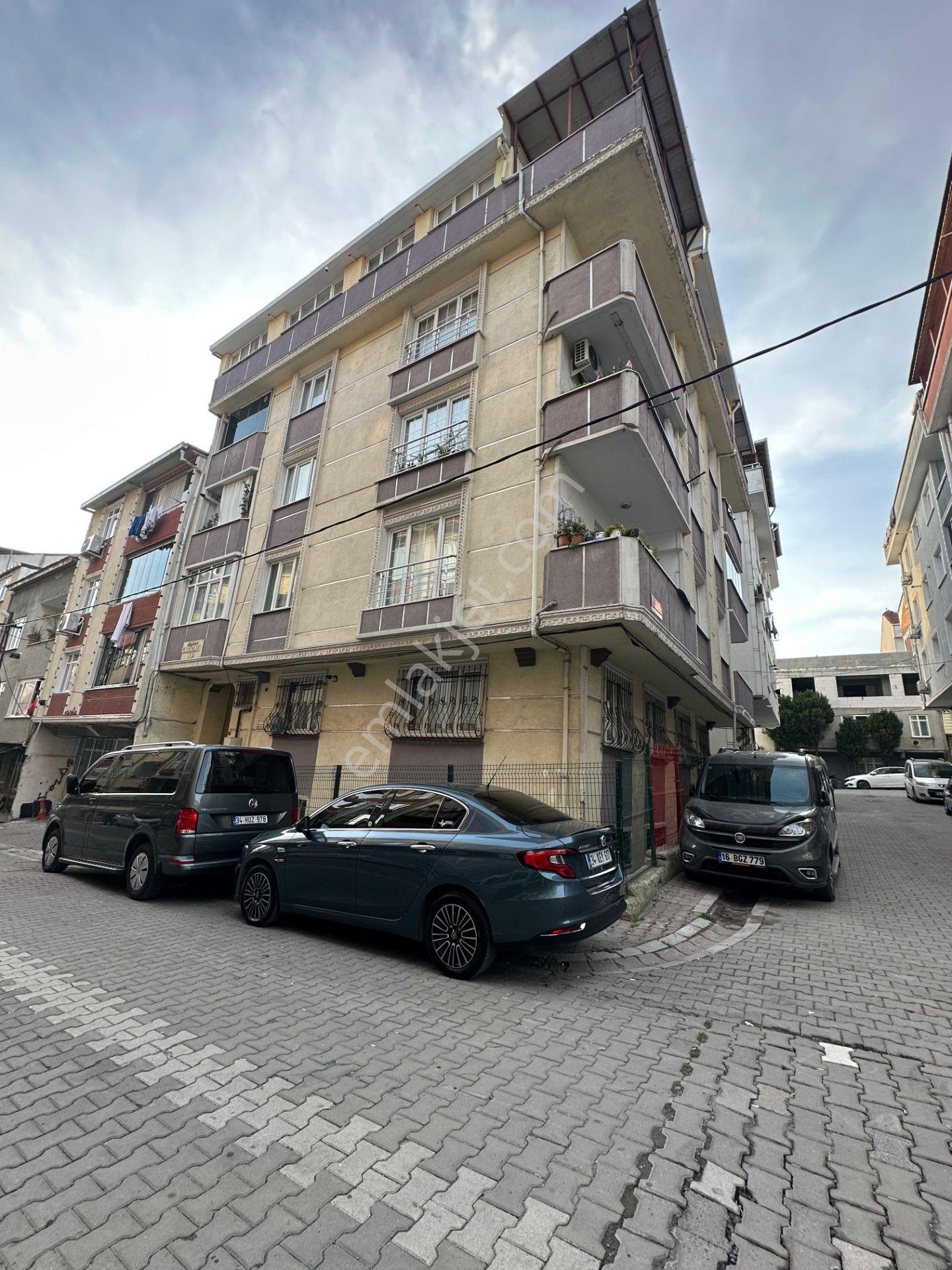 Hürriyet Mahallesinde Satılık 2+1 Bahçe Kat Daire