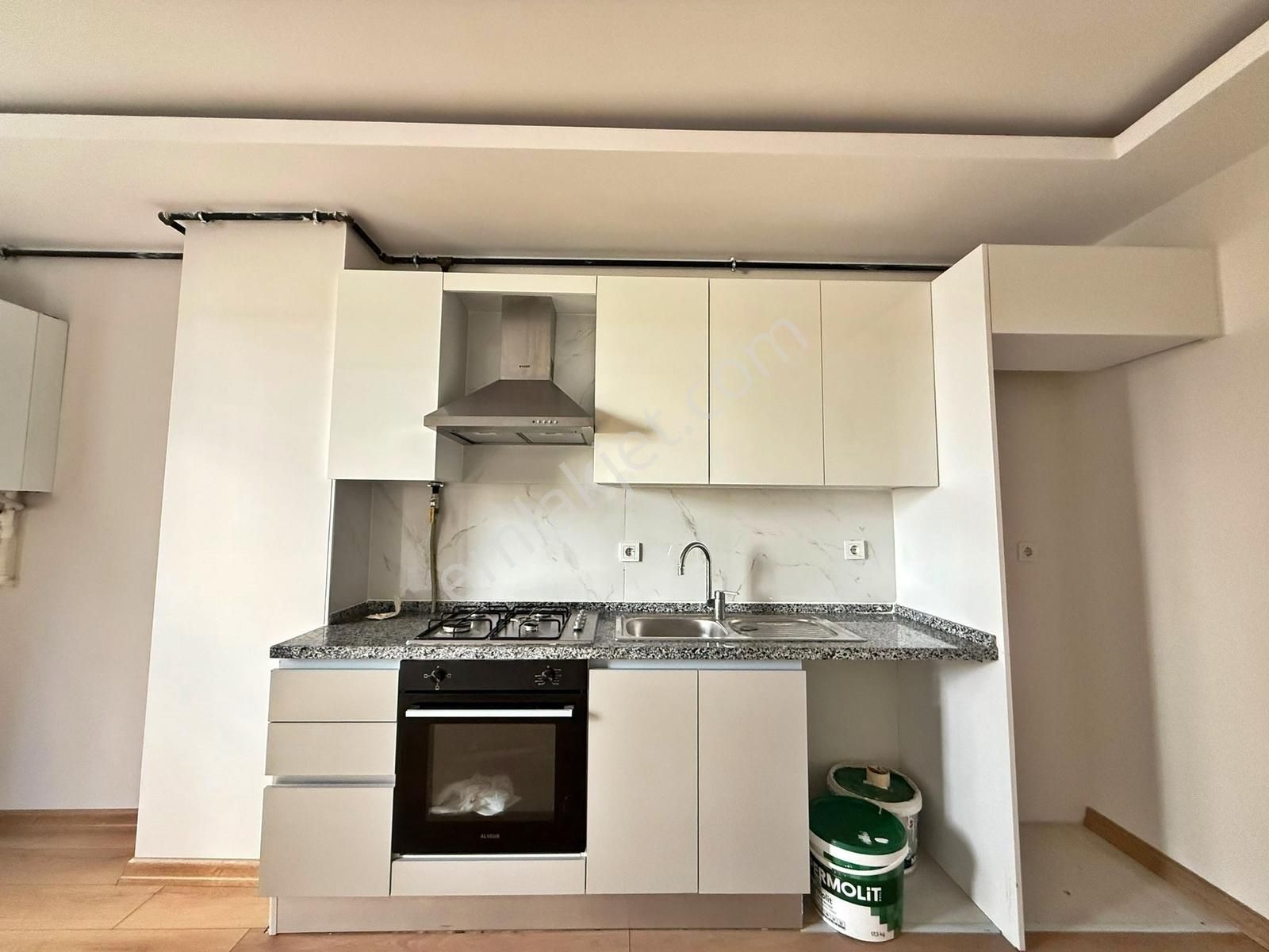 Yatırım'dan Küçükyalı Merkezi Lokasyonda*katta Keyifli Yapı 1+1 - Görsel 23