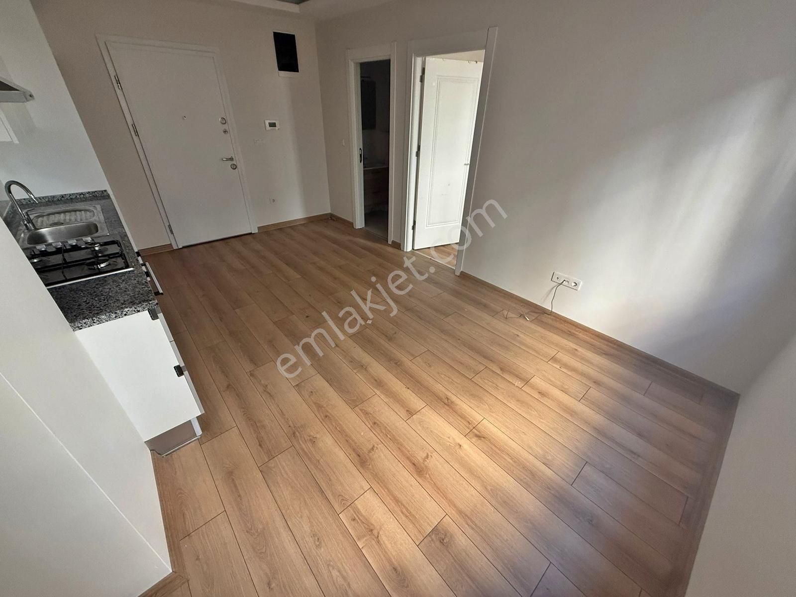 Yatırım'dan Küçükyalı Merkezi Lokasyonda*katta Keyifli Yapı 1+1 - Görsel 17